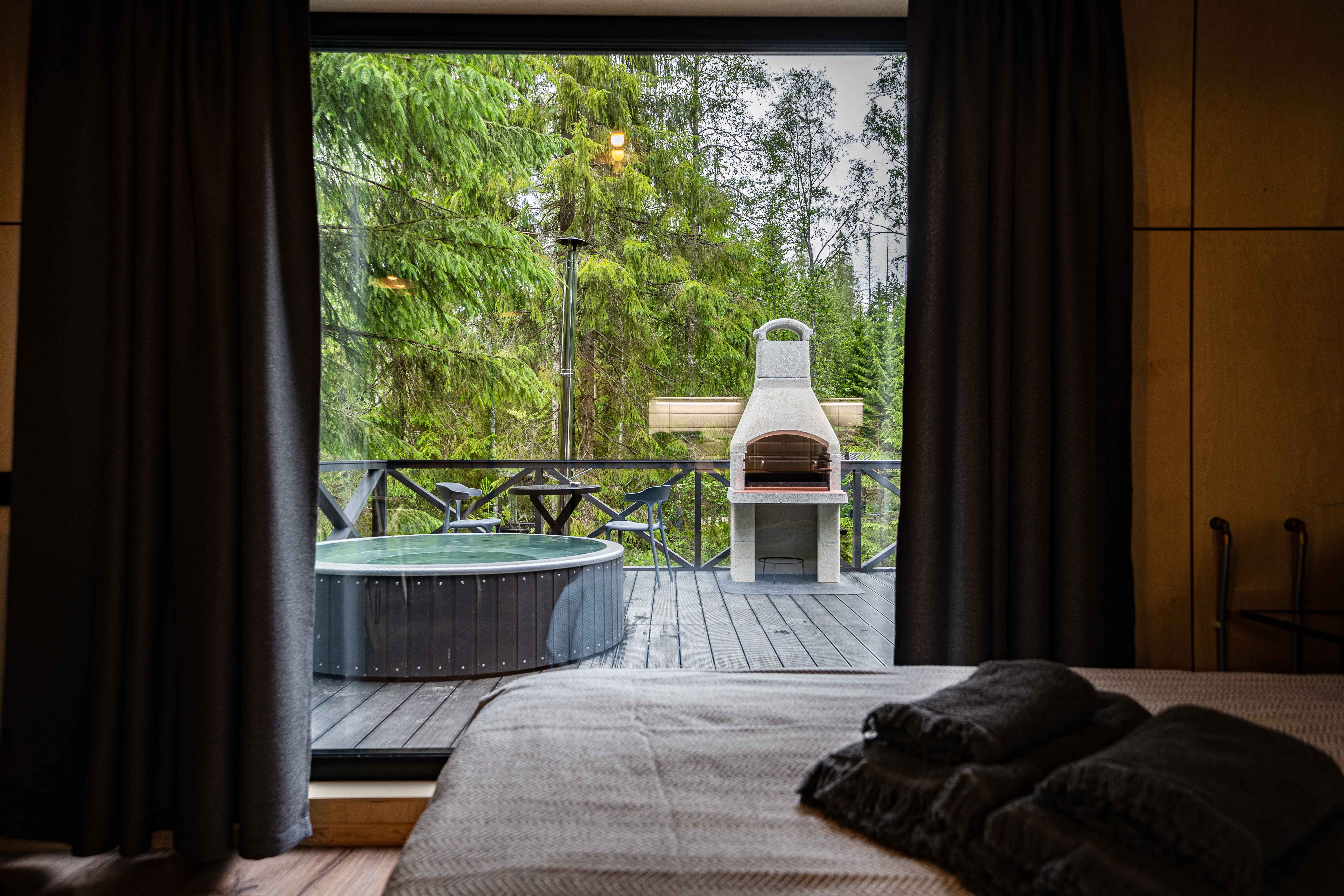 Коттедж №16 Заезд: 14:00 Выезд: 12:00