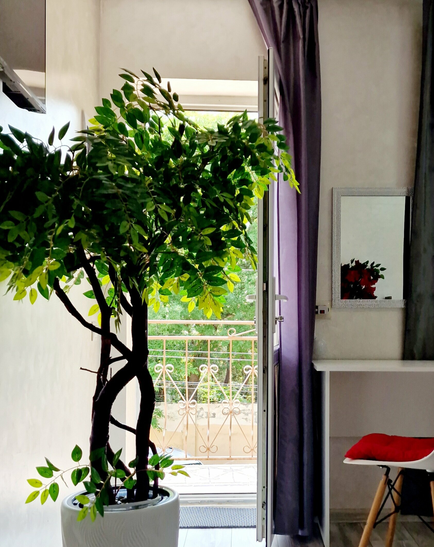 Номер-студия с балконом