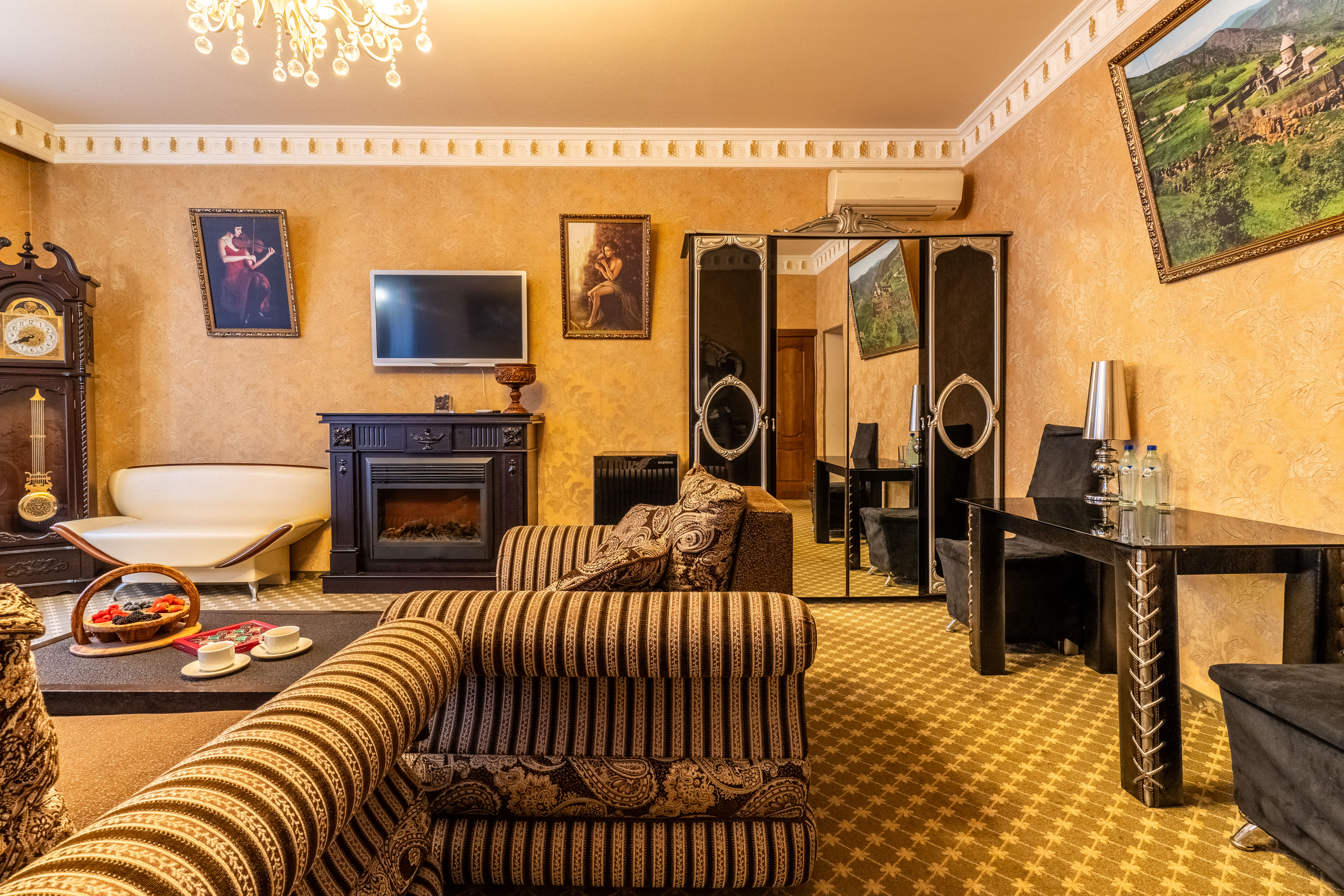 Люкс с 1 спальней