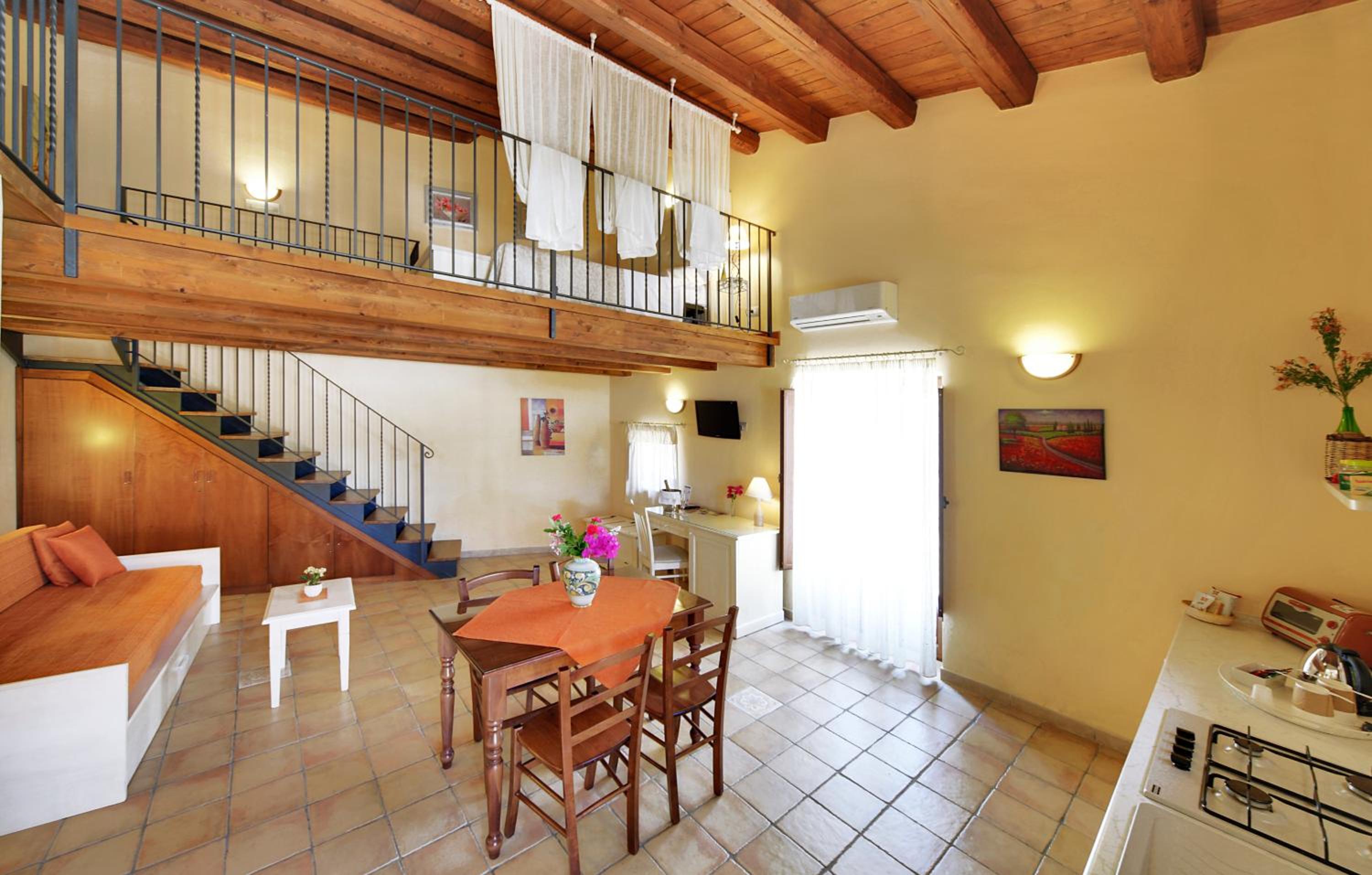 Apartment - Split Level