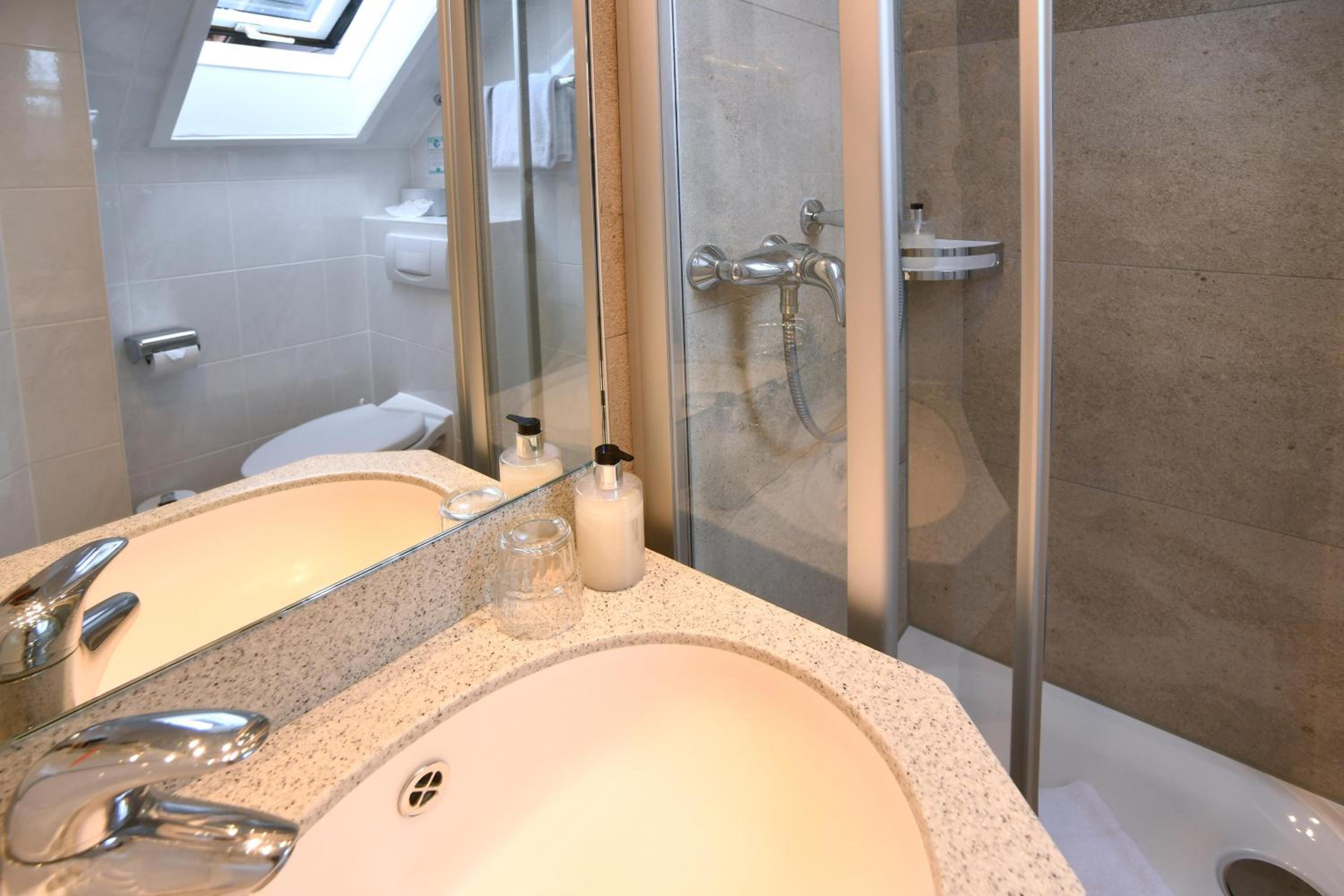 Economy Single Room