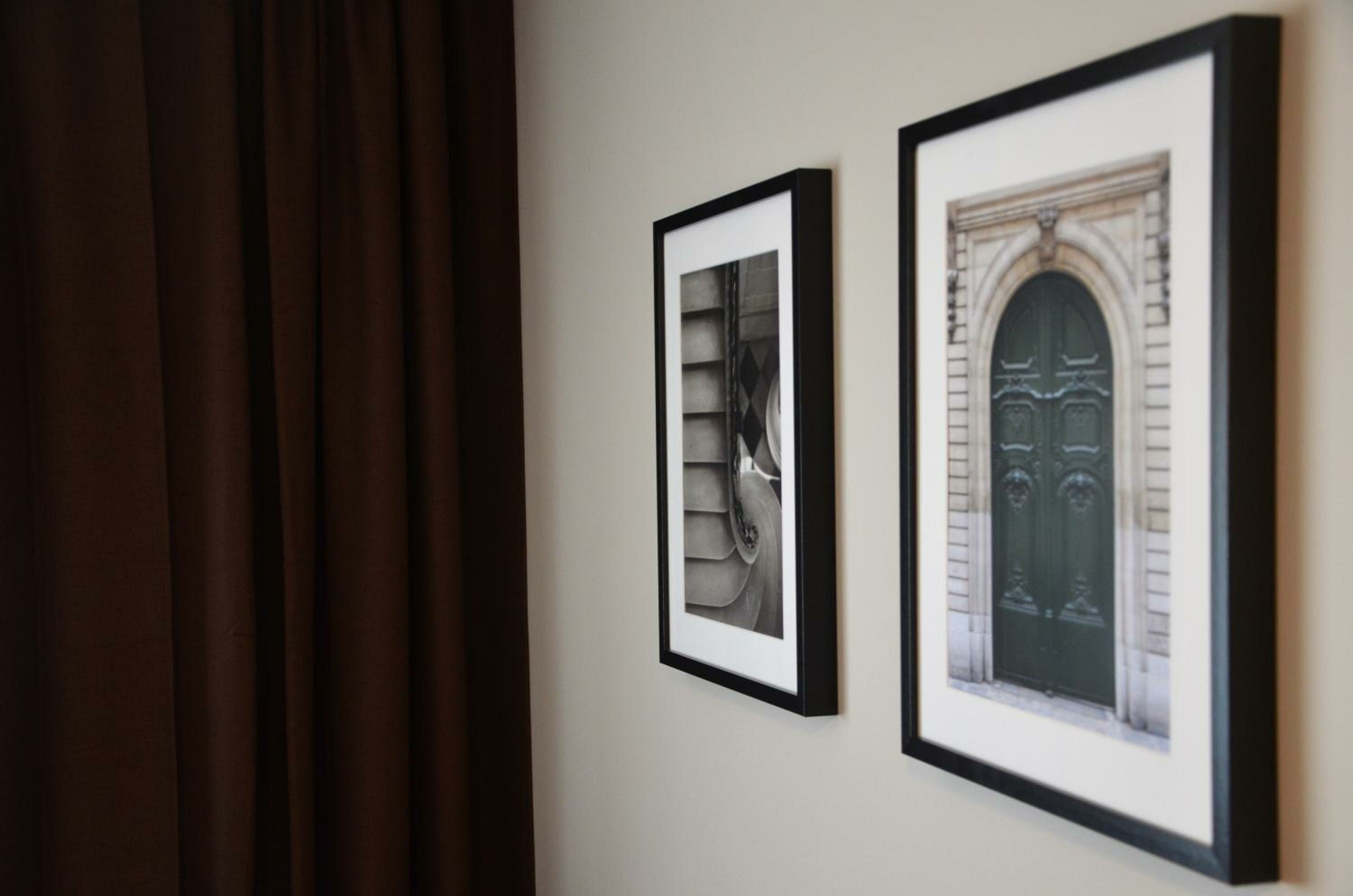 Studio with Sofa Bed