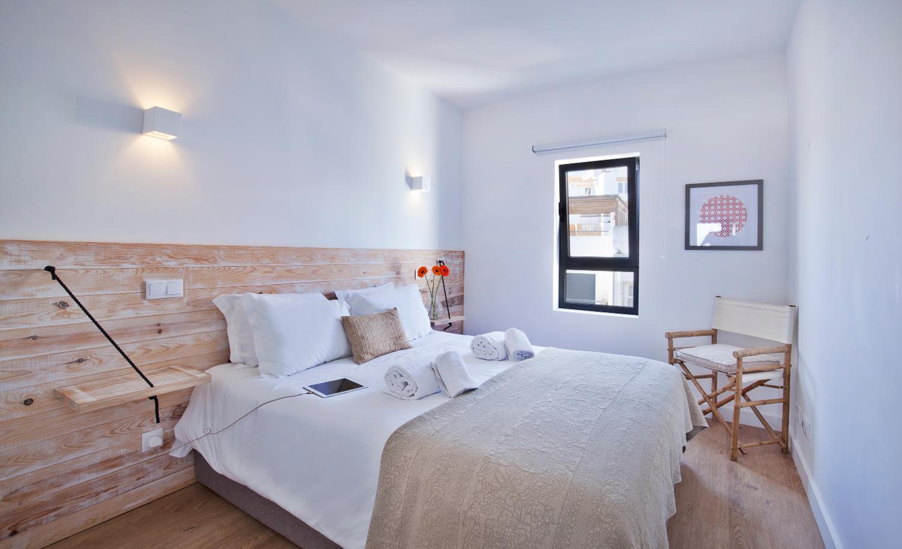 Two-Bedroom Apartment with Sea View