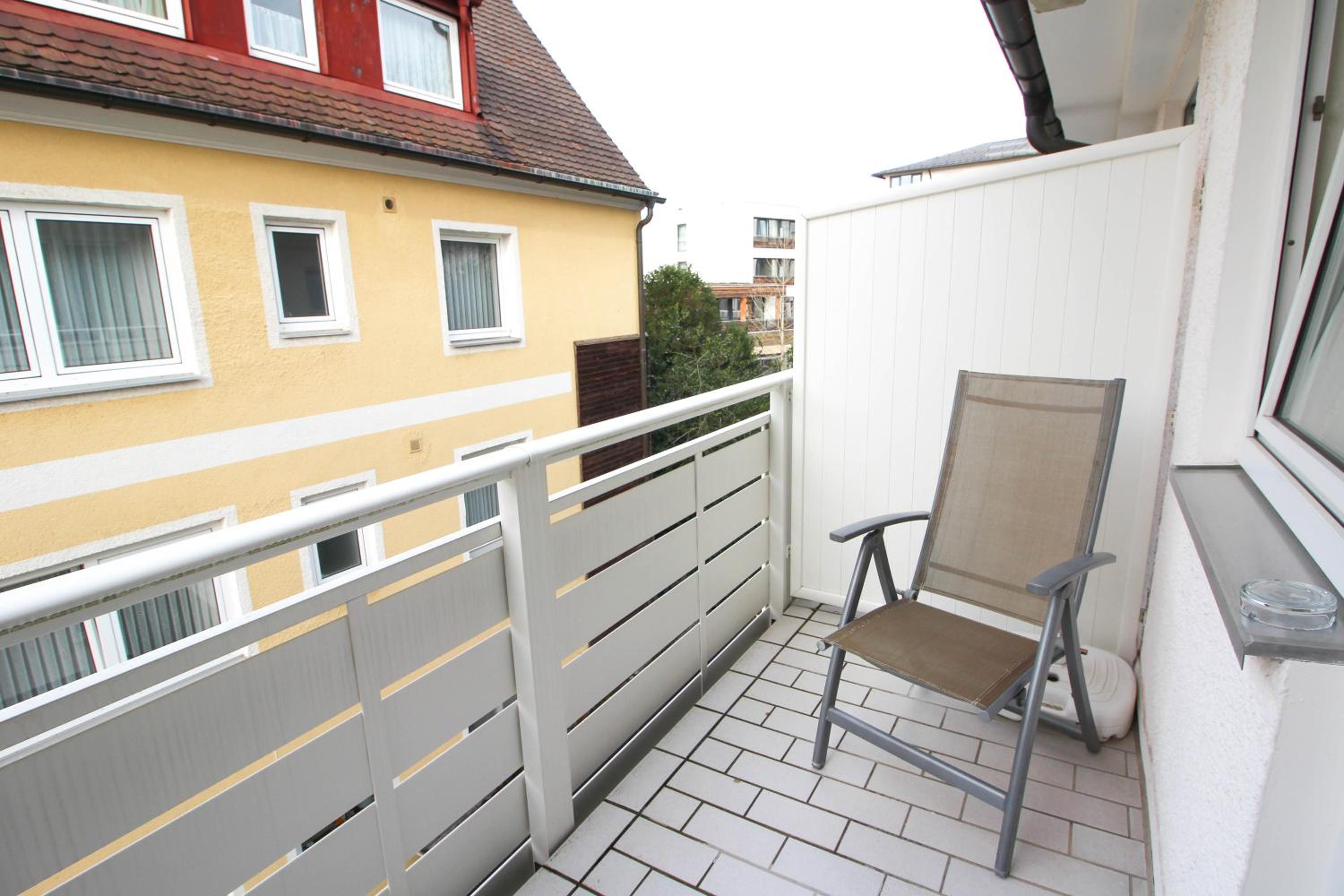 Standard Single Room with Balcony