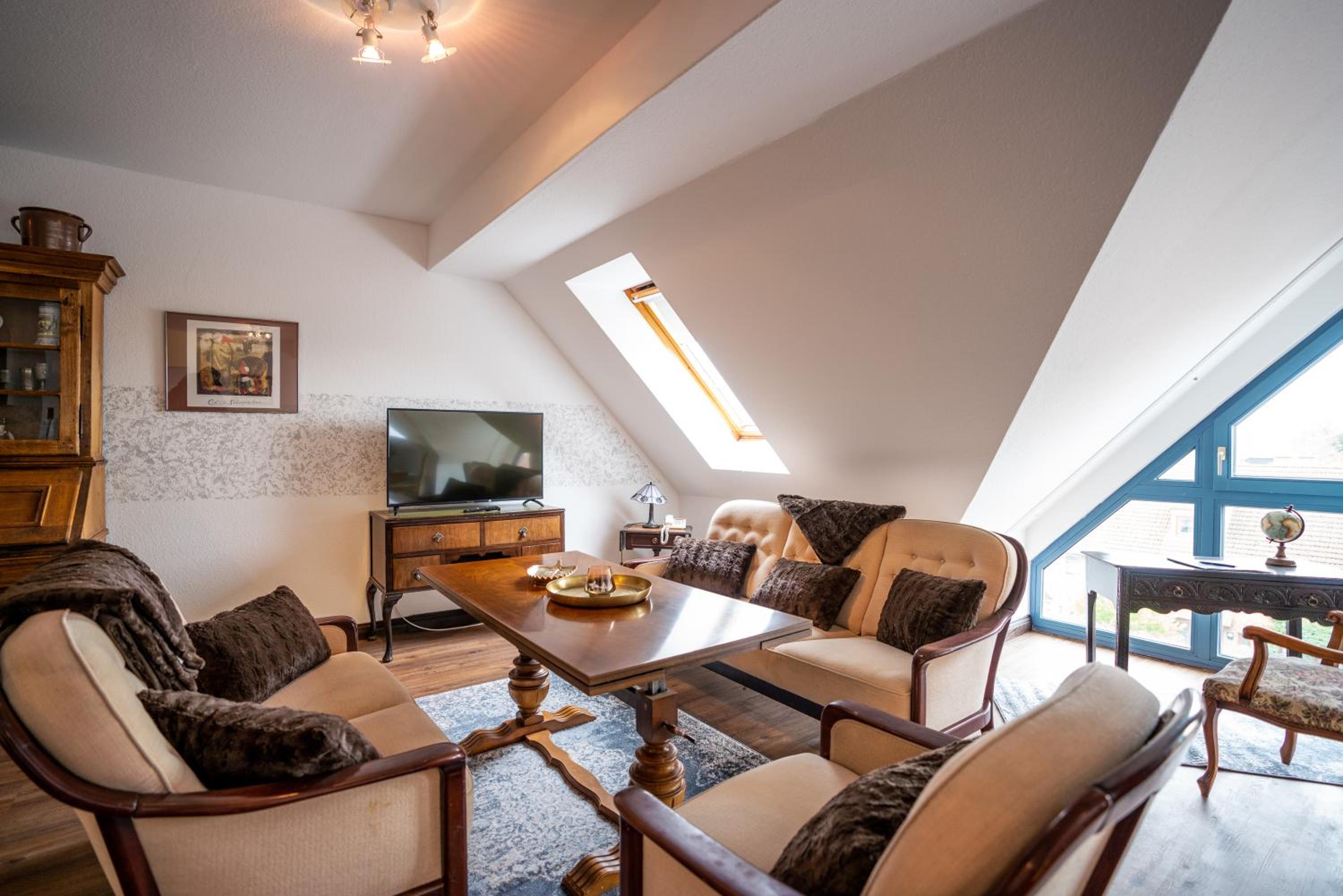 Apartment with Balcony