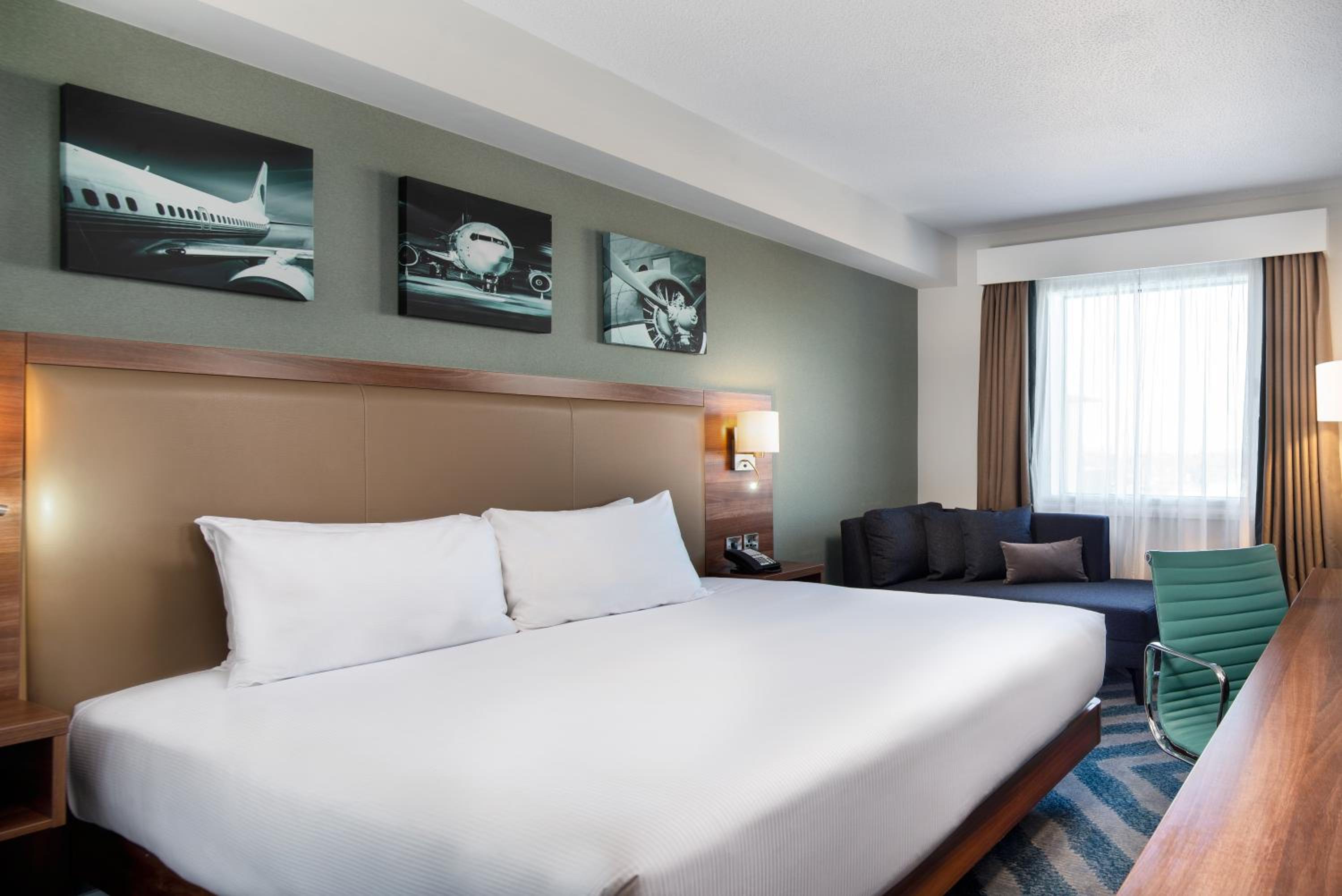 Family Connecting Rooms