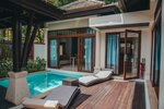 Two Connecting Pool Villas в Melati Beach Resort & SPA