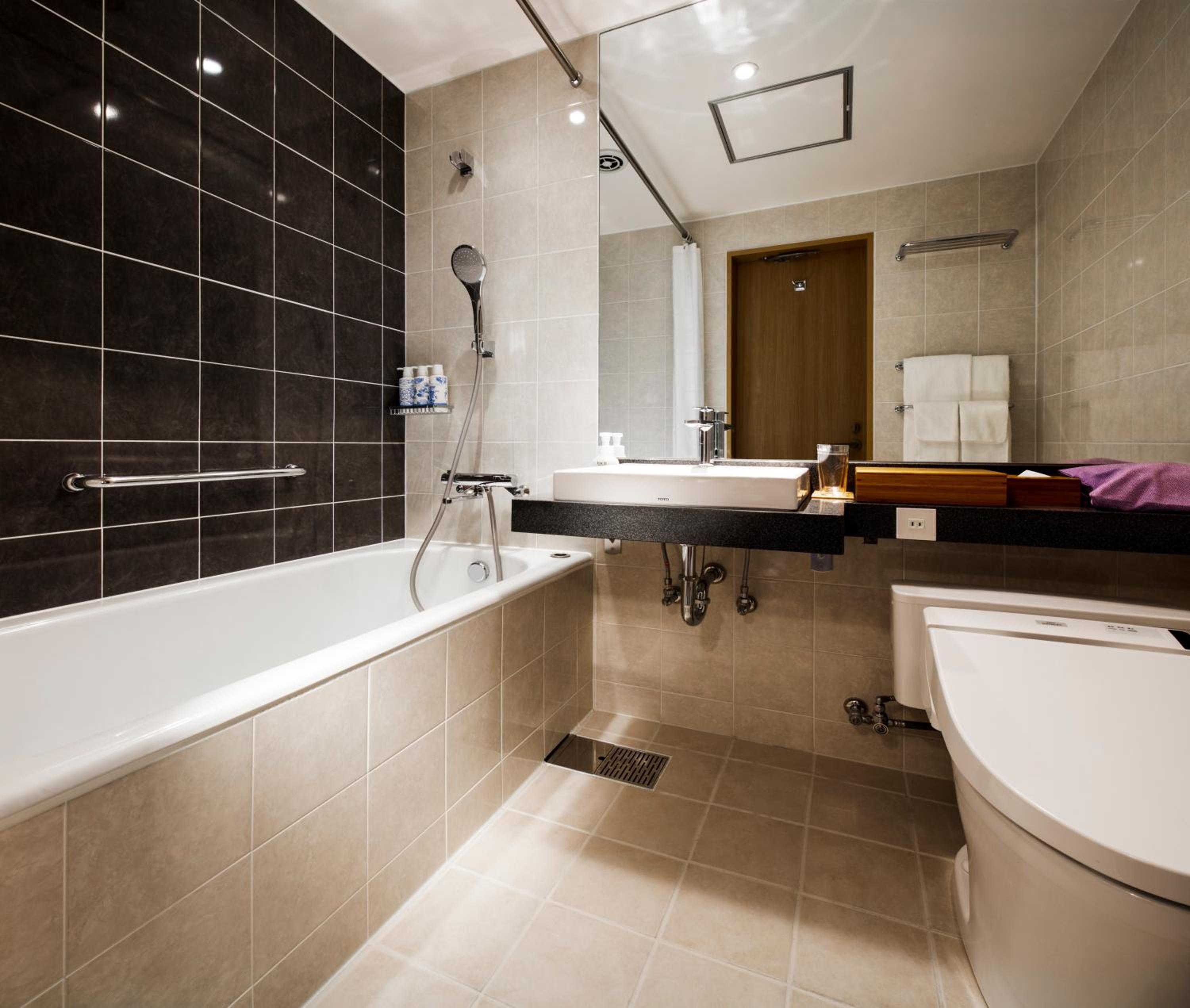 Deluxe Twin Room - Non-Smoking