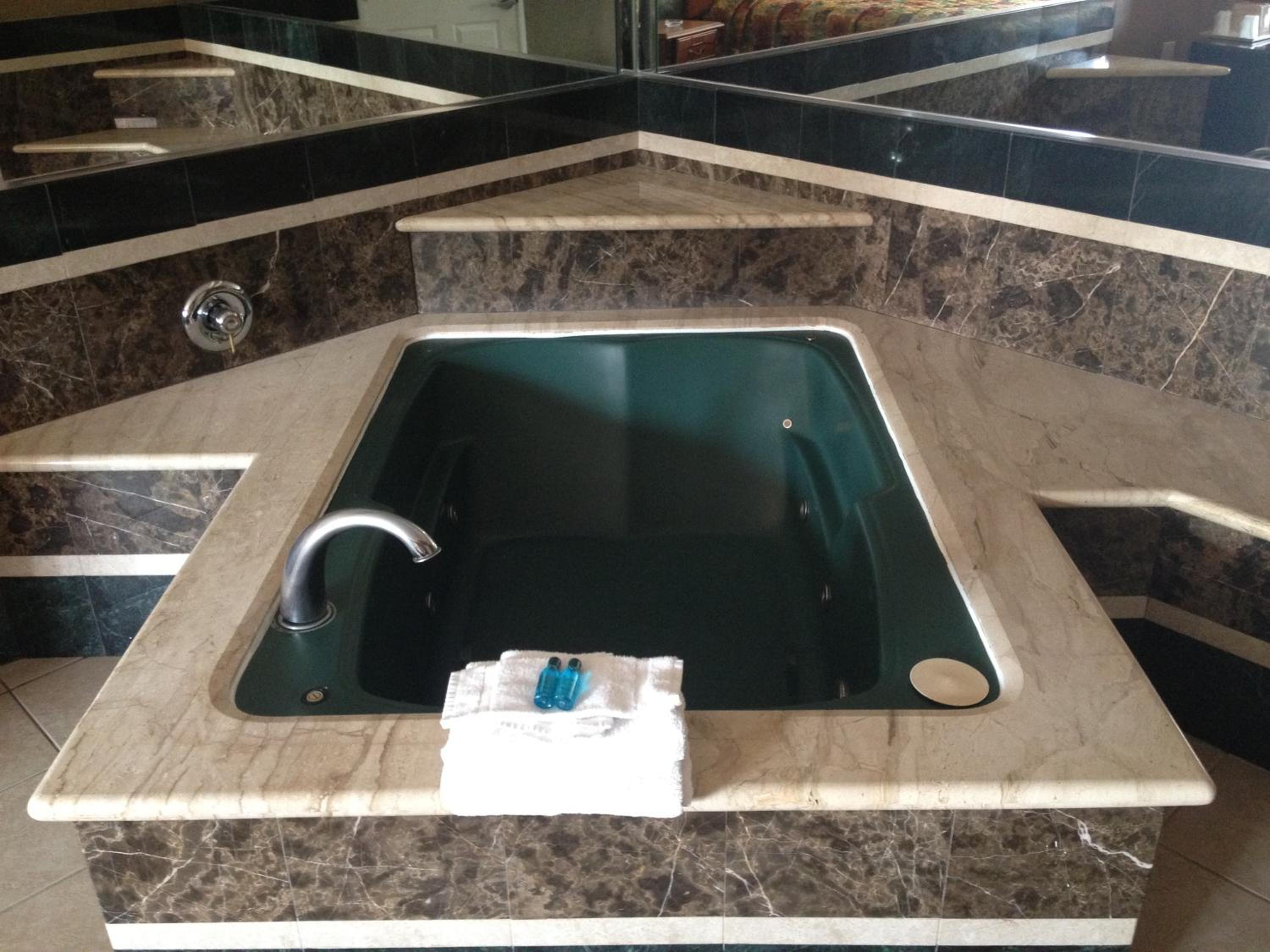 King Room with Spa Bath Non Smoking