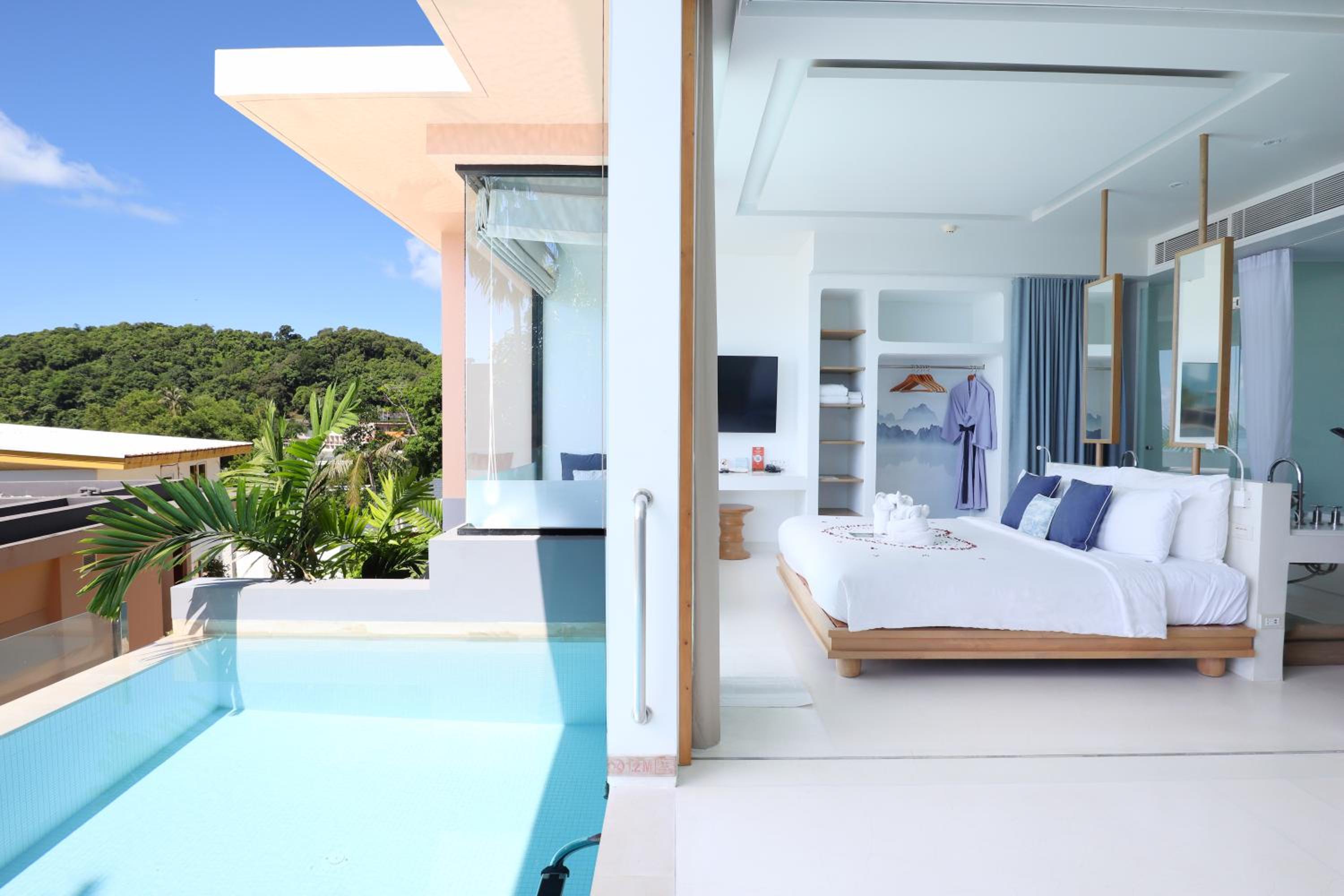Ocean View Pool Villa (Free Selected Mini-bar)