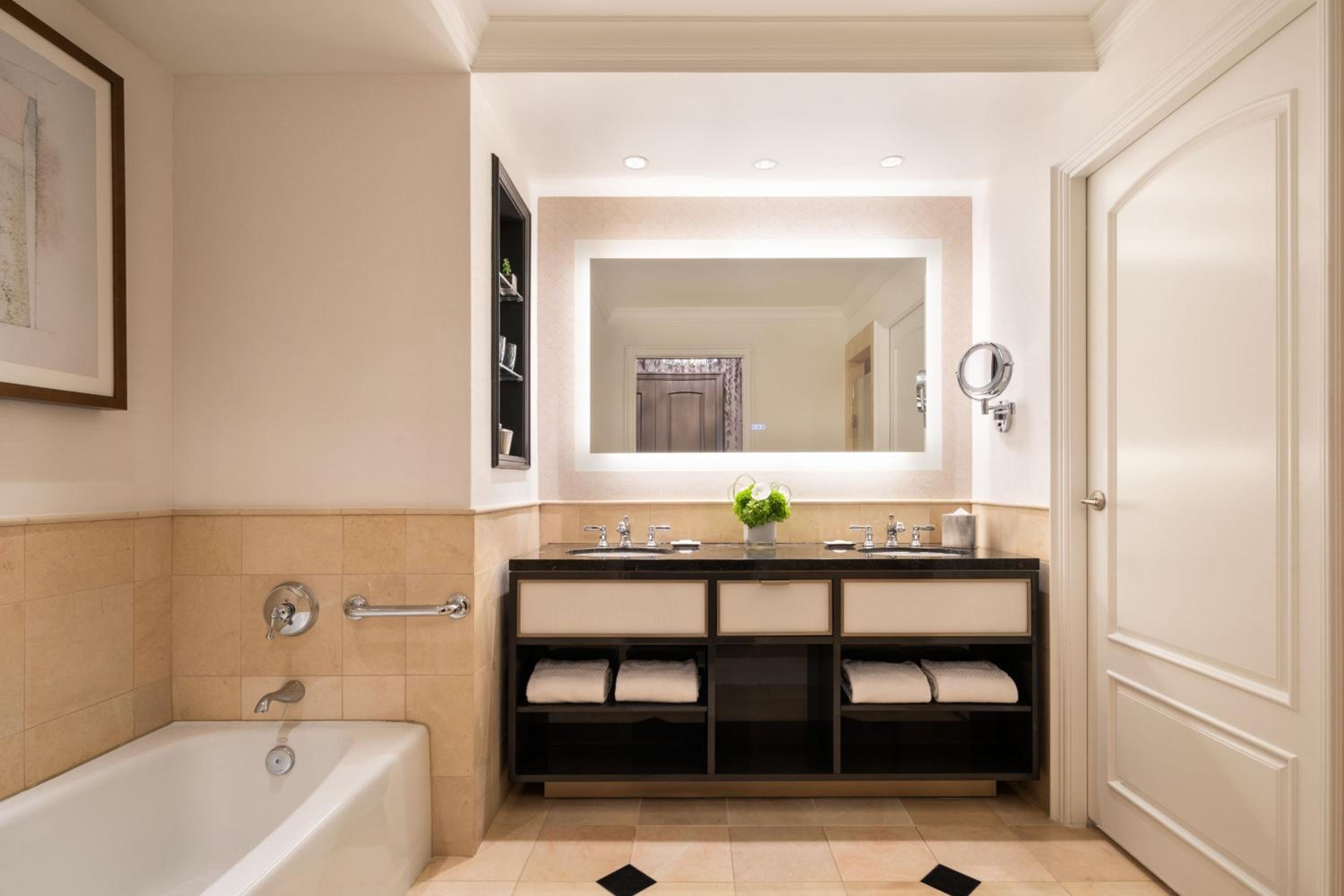 Club Queen/Queen, Club level, Guest room, 2 Queen