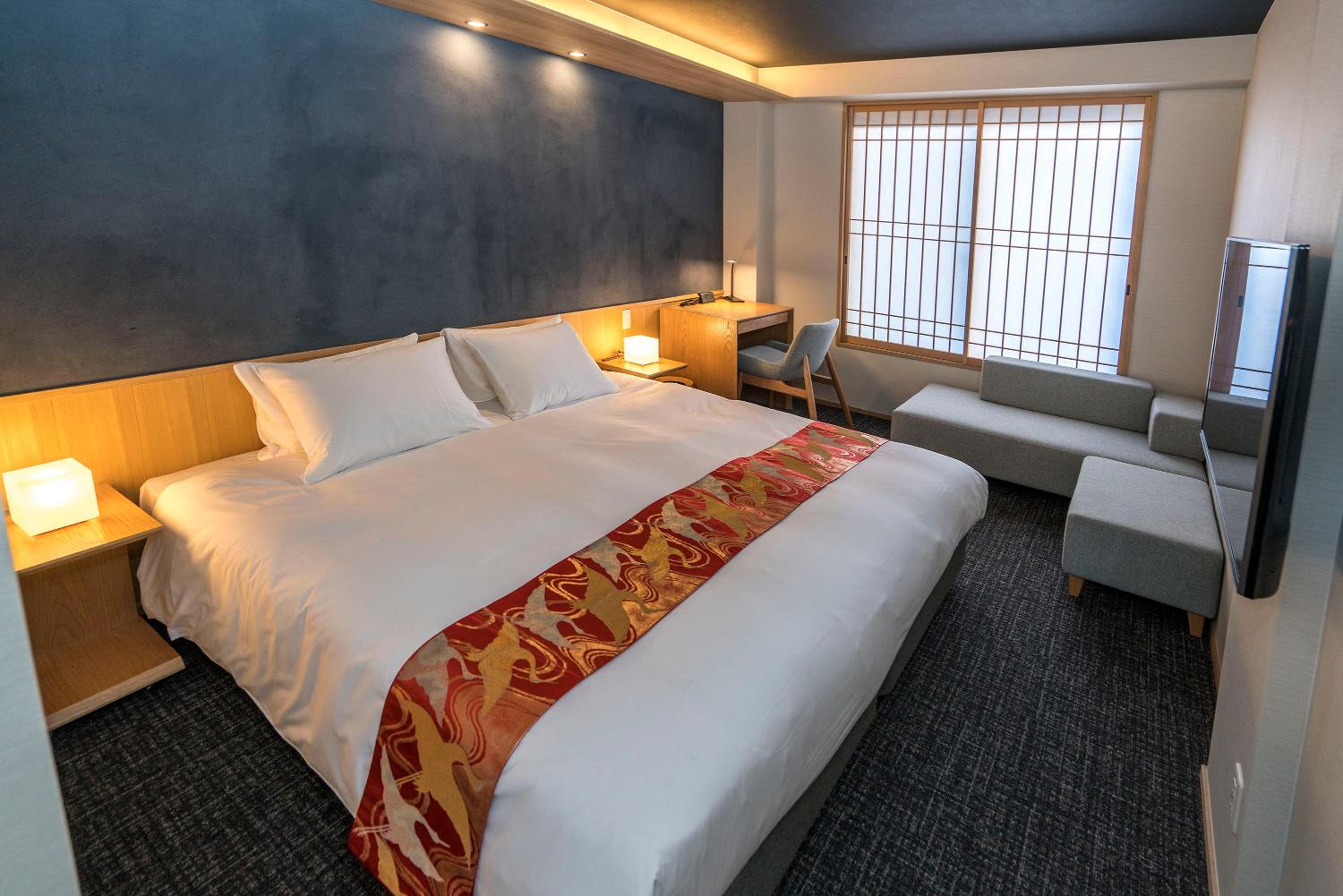 Superior King or Twin Room