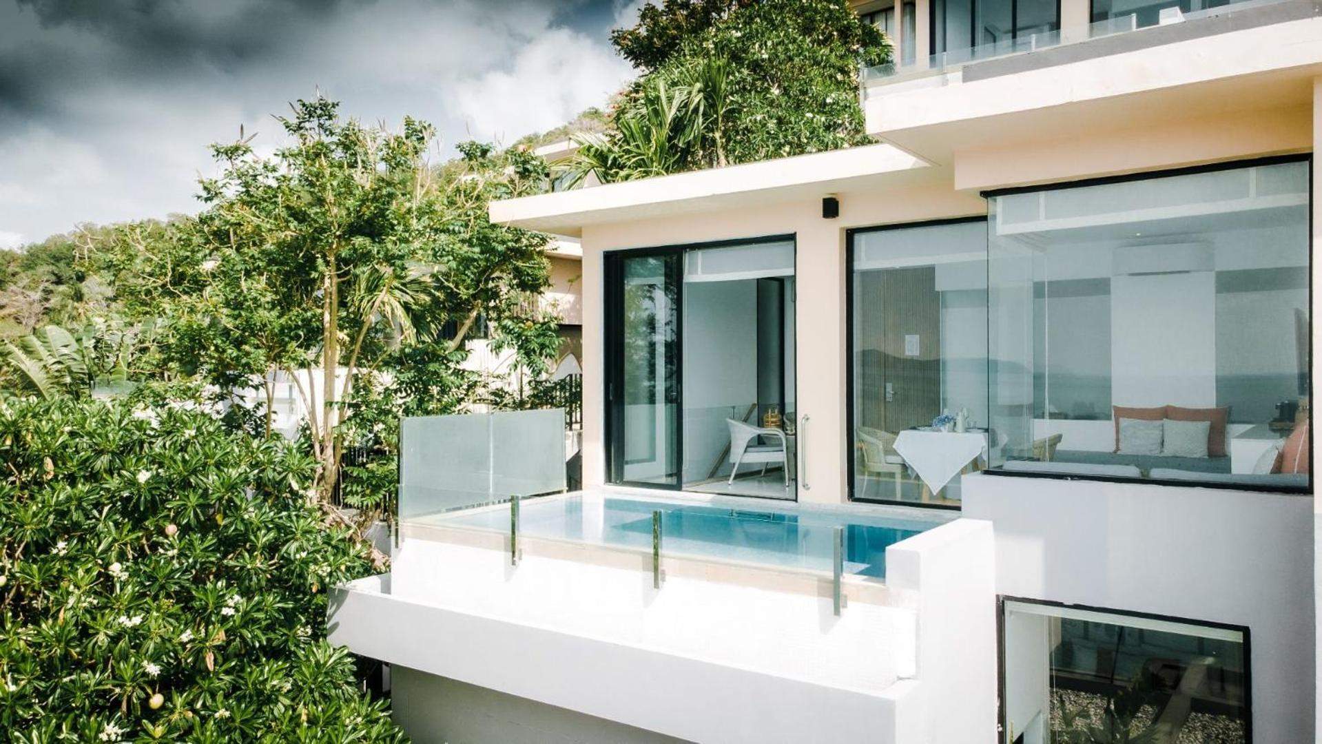 Panoramic Duplex Pool Villa (Free Selected Mini-bar)