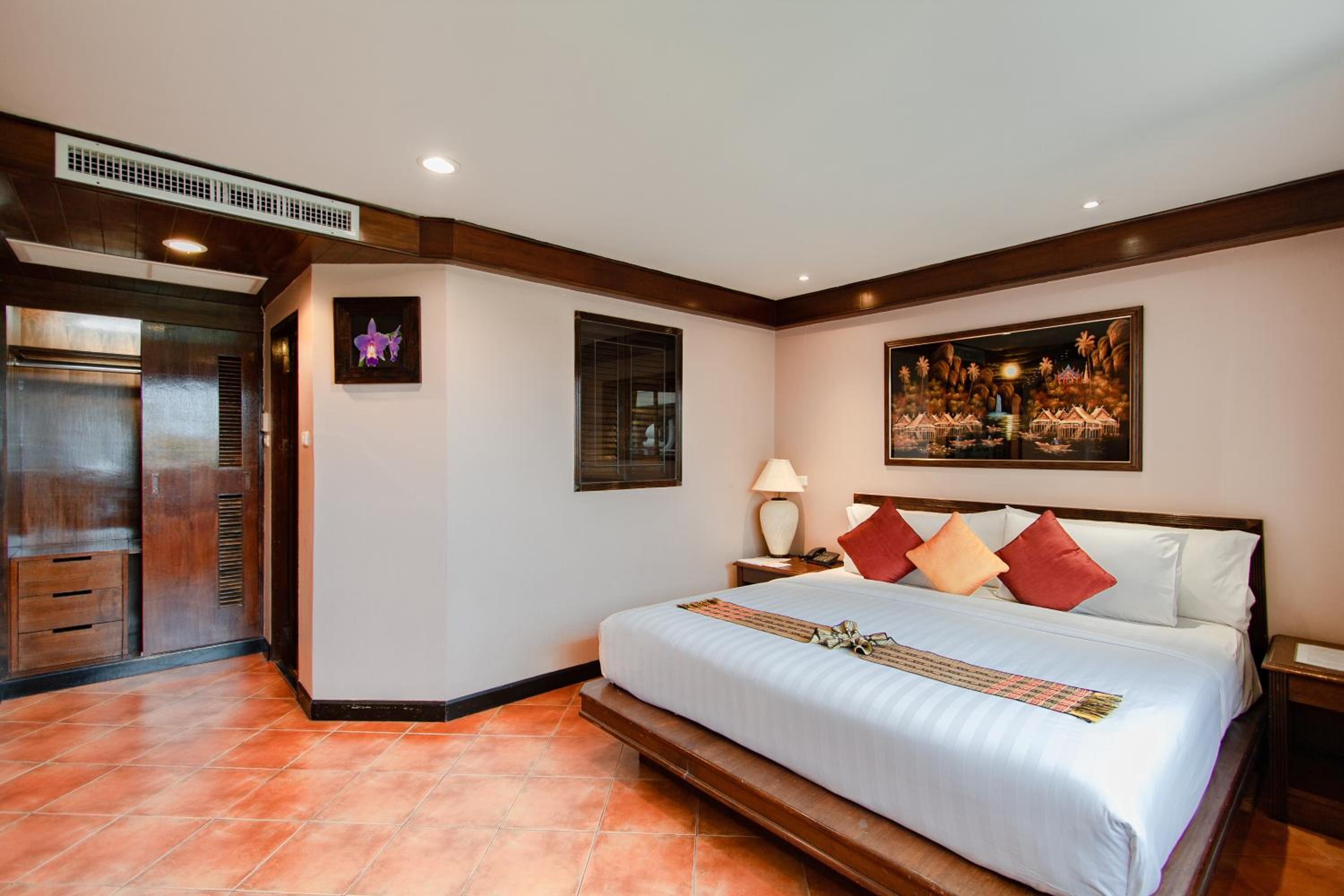 Two-Bedroom Suite