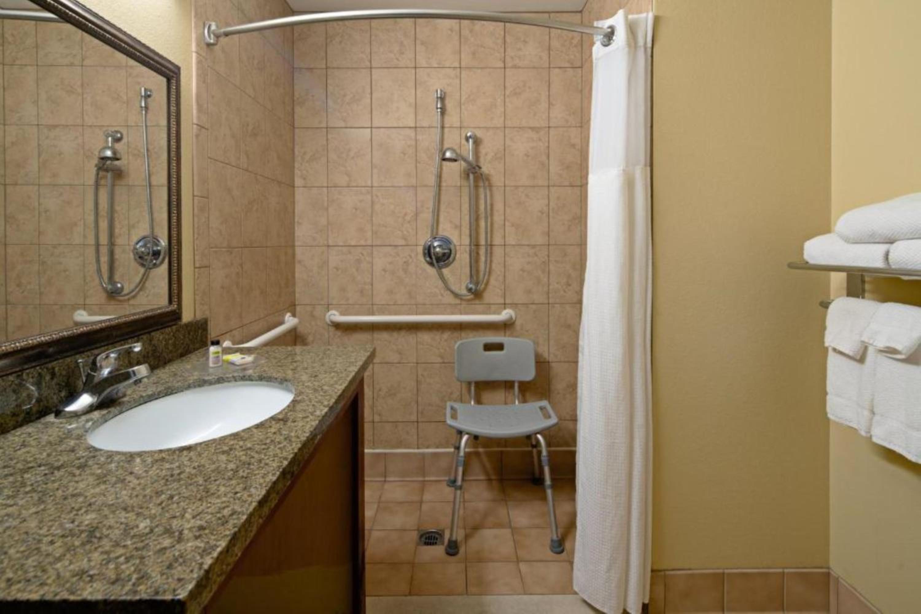 One-Bedroom King Suite with Mobility Accessible Roll-In Shower