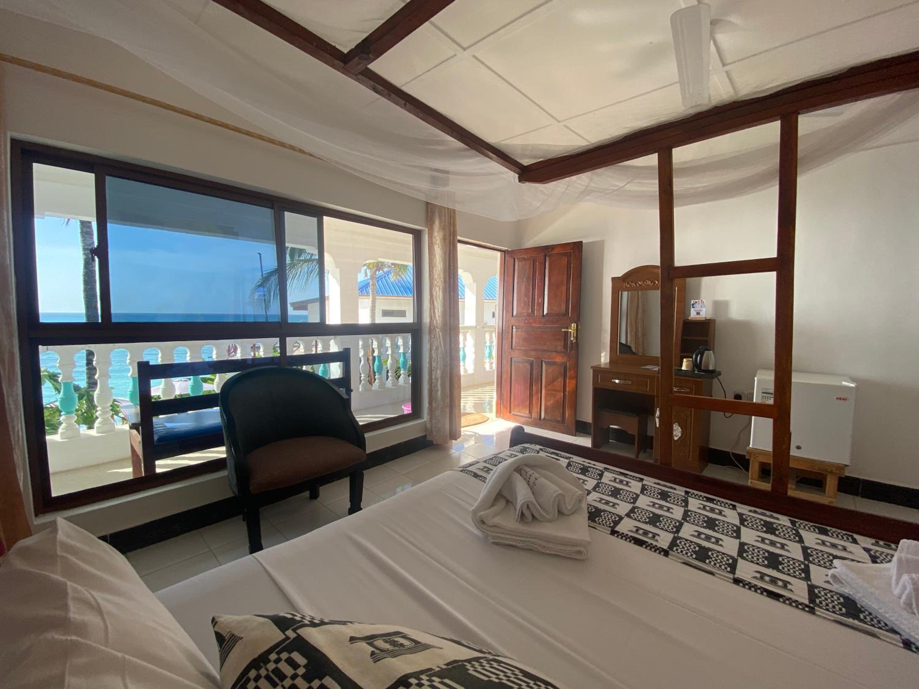 Deluxe Room with Ocean View