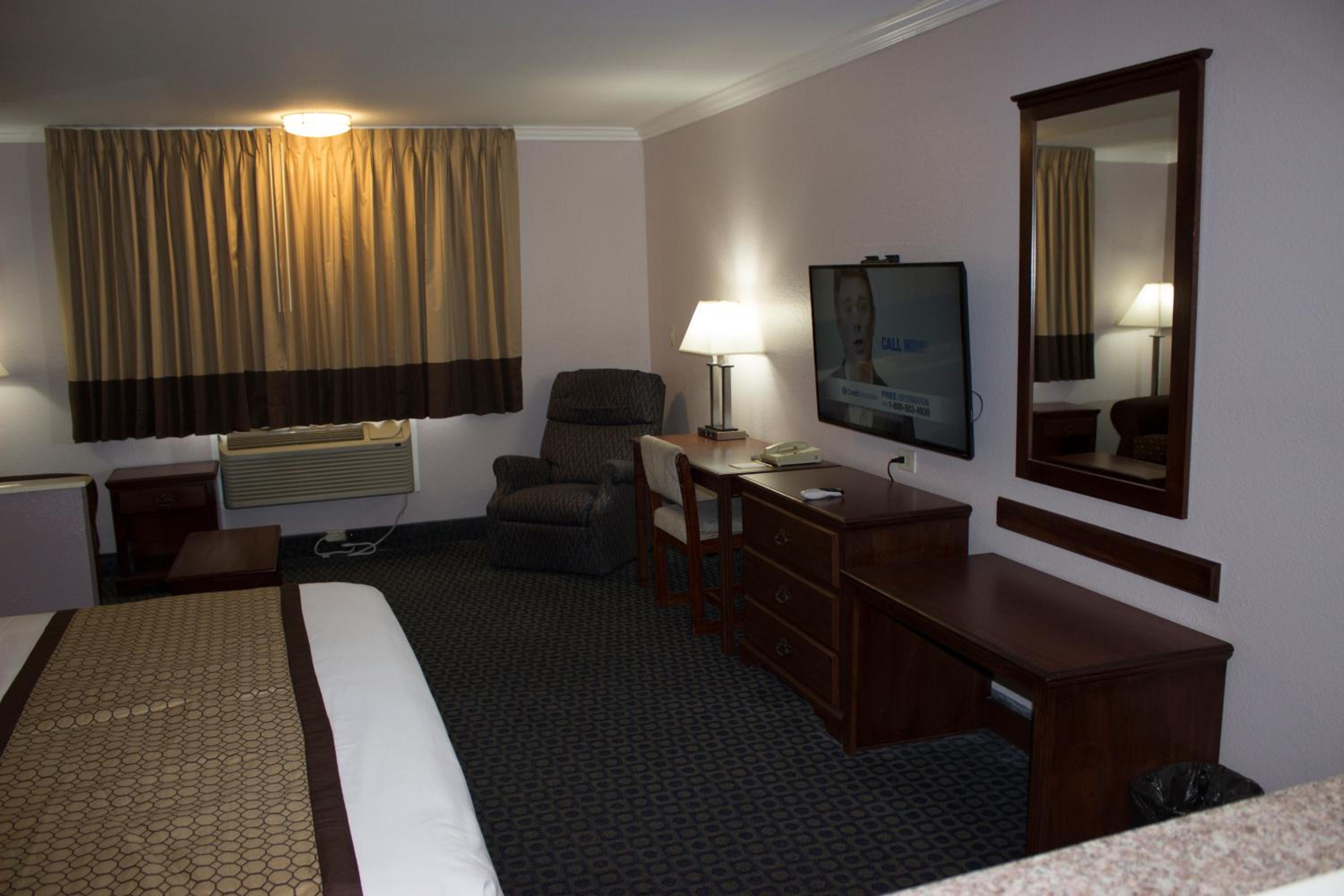 King Room - Non-Smoking