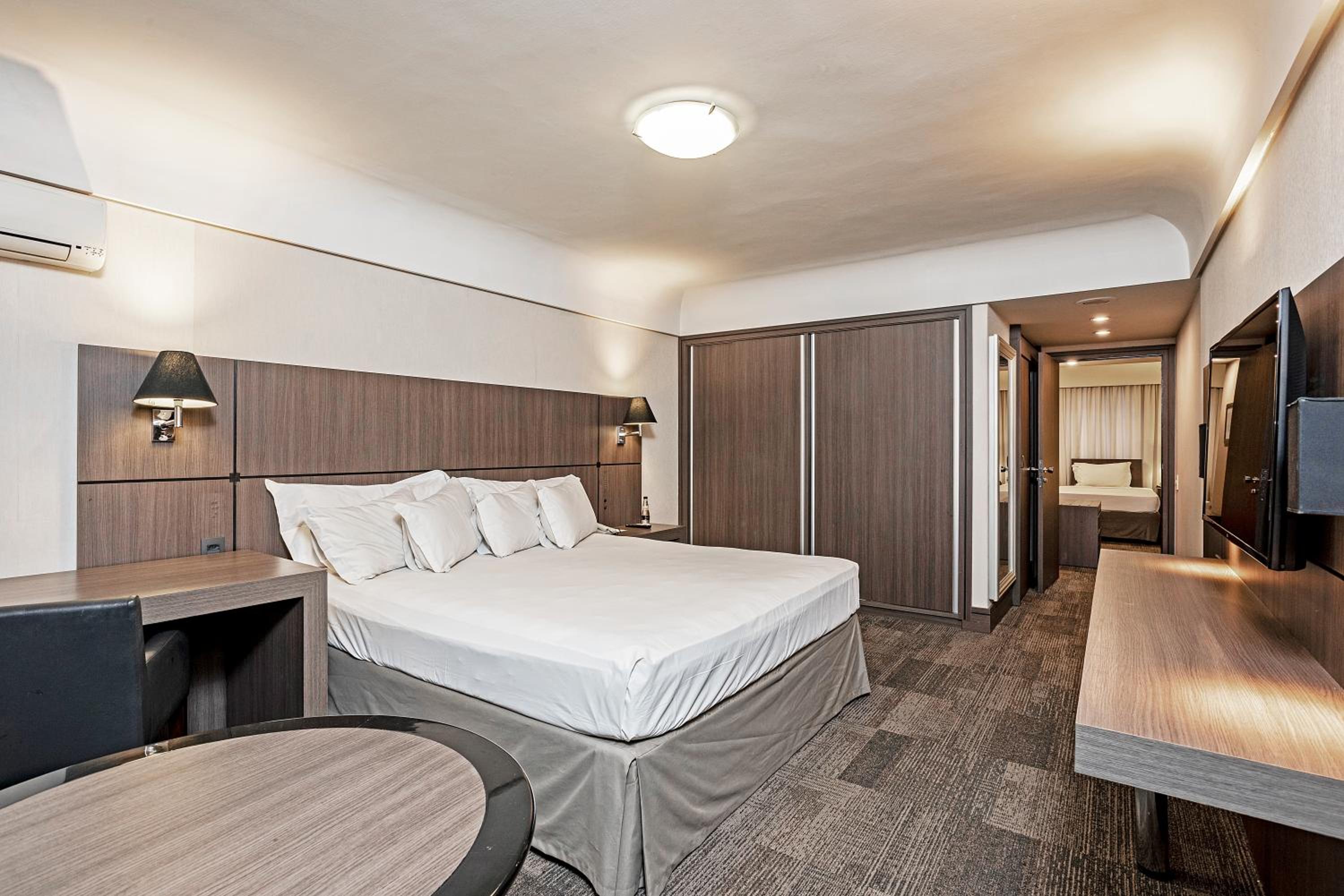 Superior Family Room