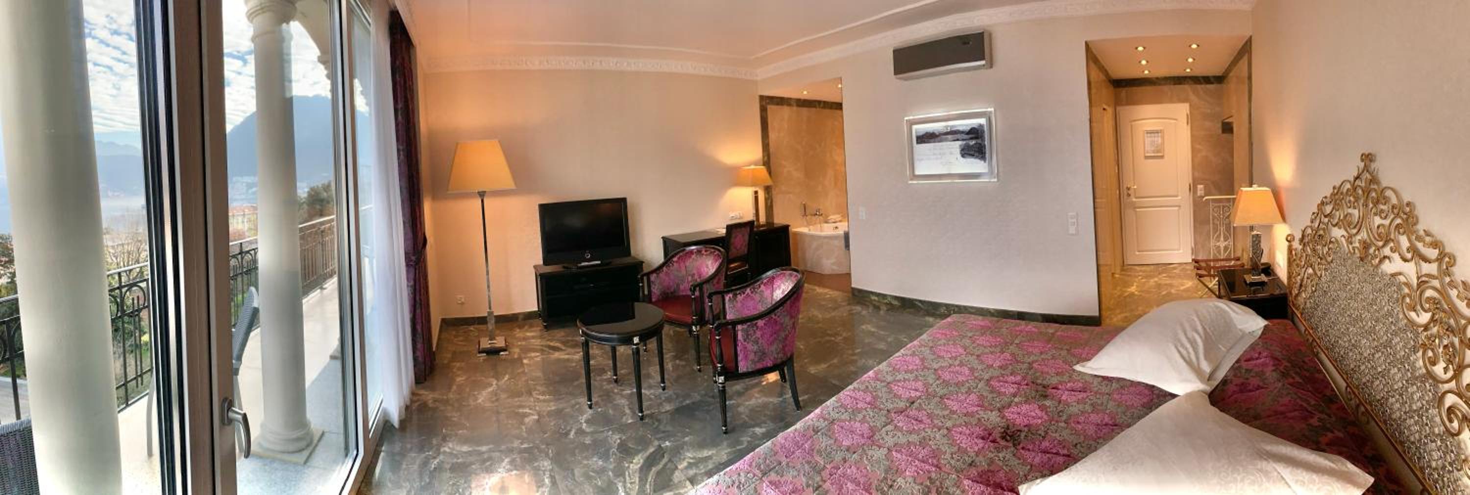 Prestige Twin Room with Lake View