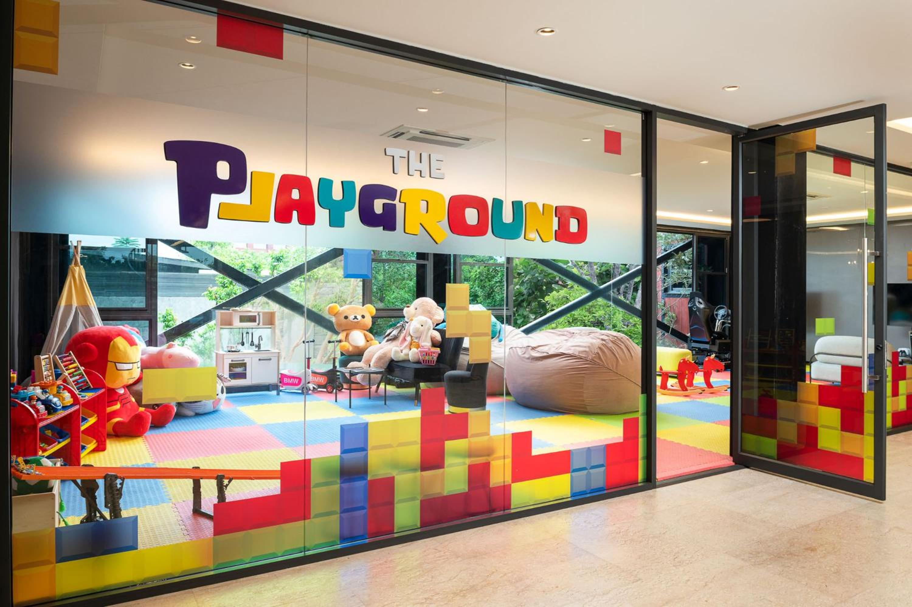 The Legacy Conceptual Residence