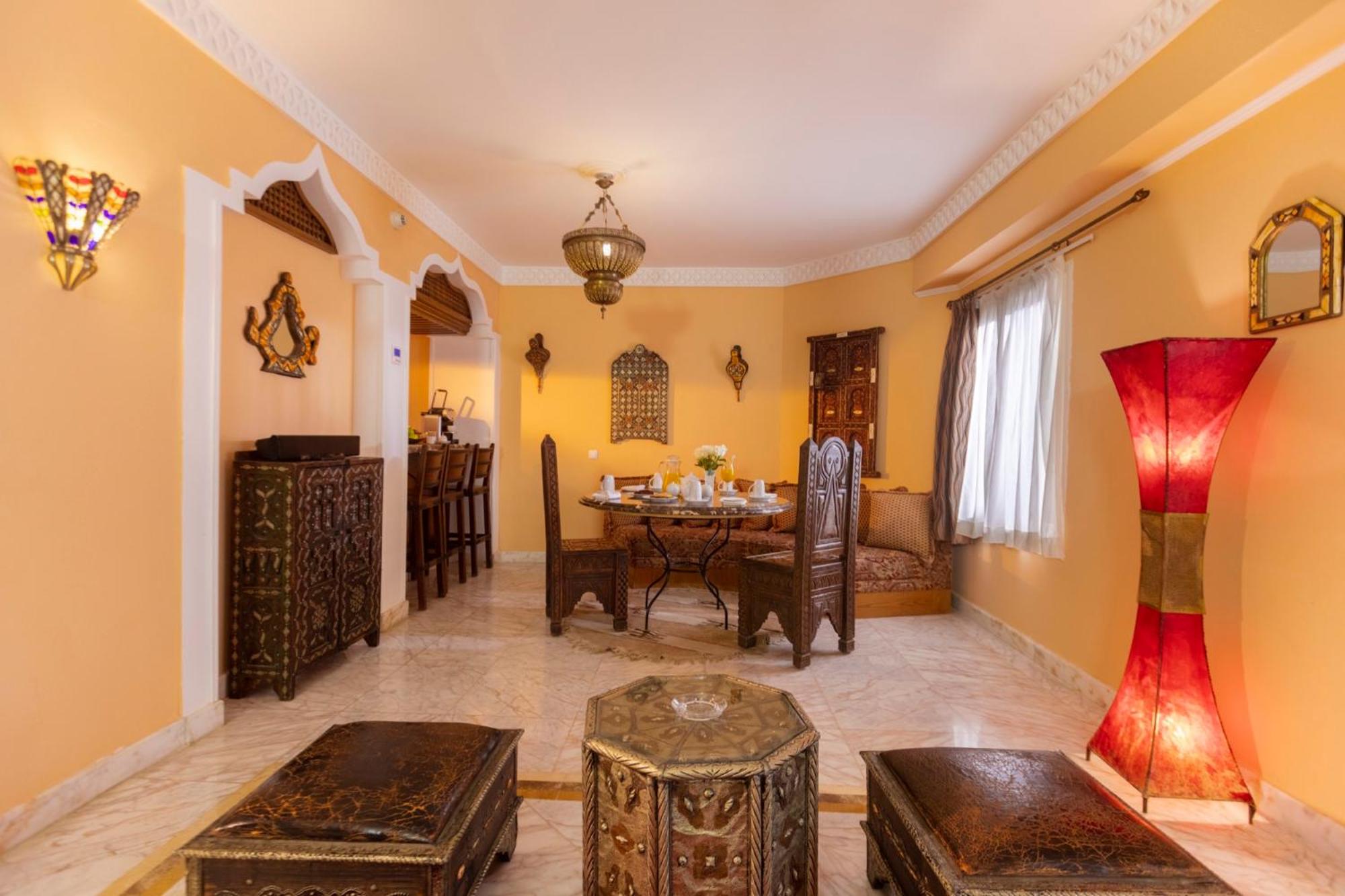 Villa Alexandria With Private Pool