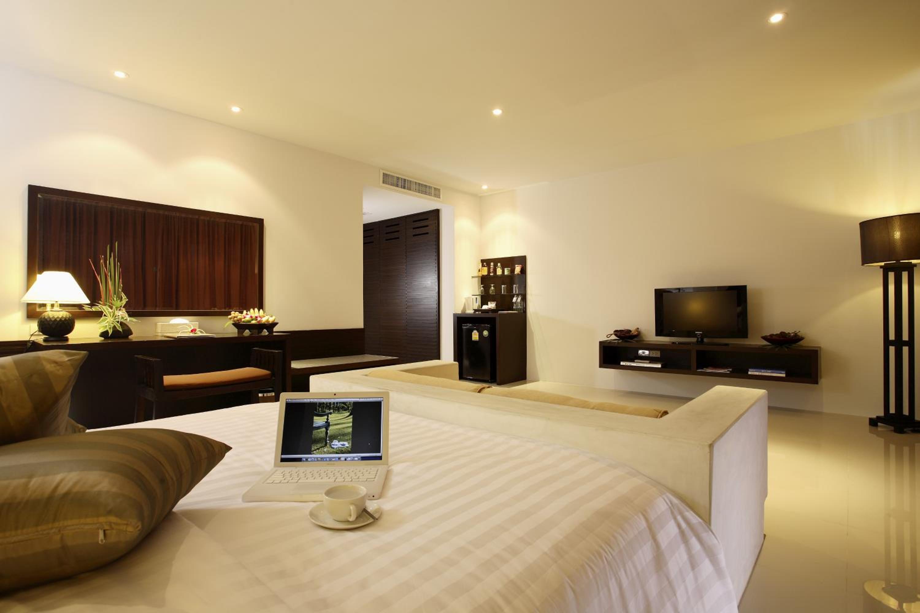 Superior Double or Twin Room with Garden View