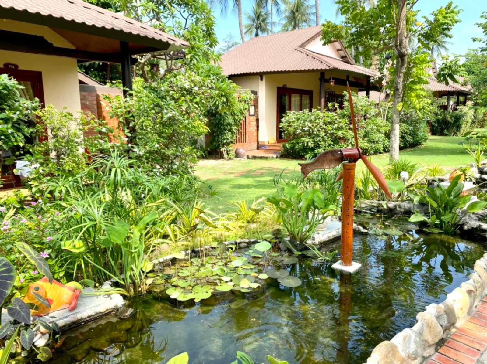 Bungalow  Triple with Garden View