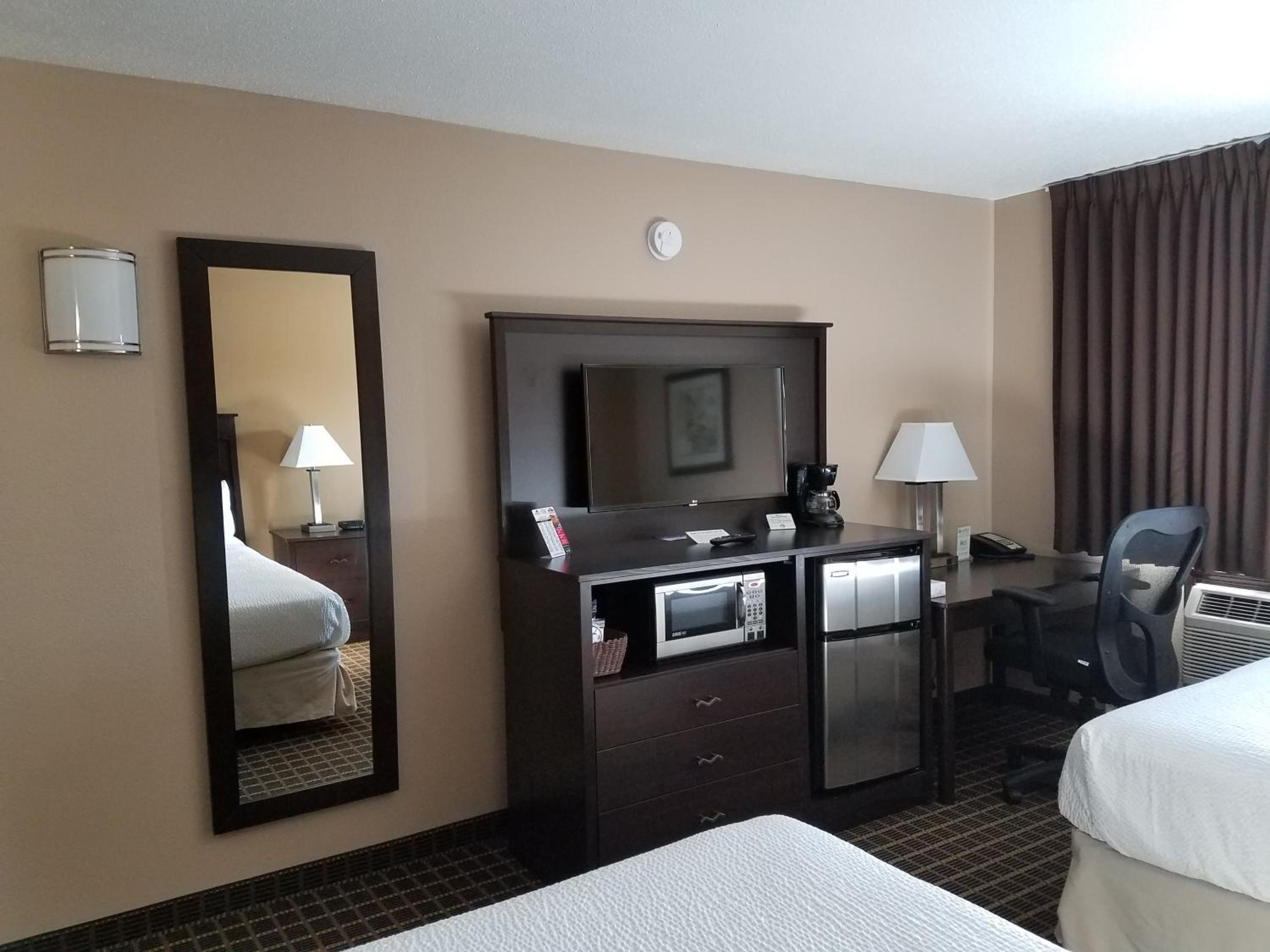 Double Room with Two Double Beds - Non-Smoking