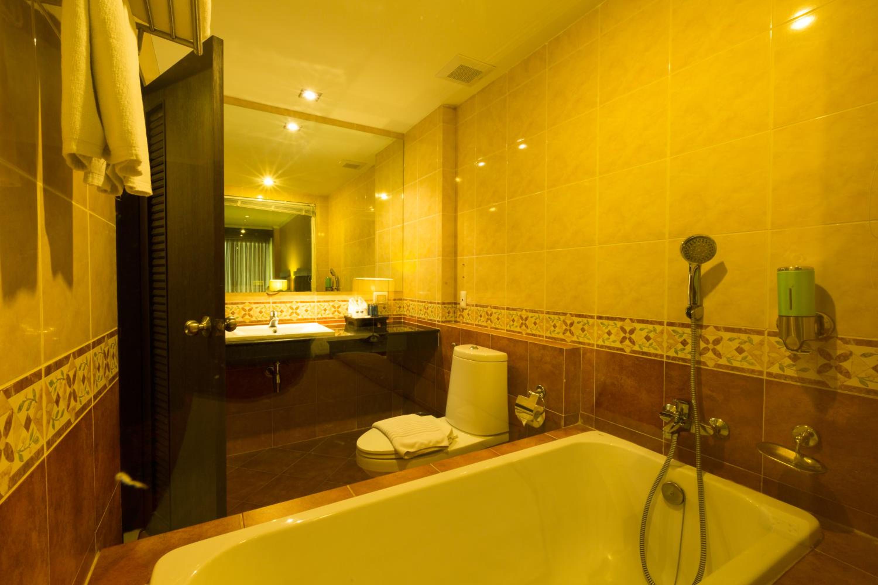 Pavilion Double Room - Royal Wing