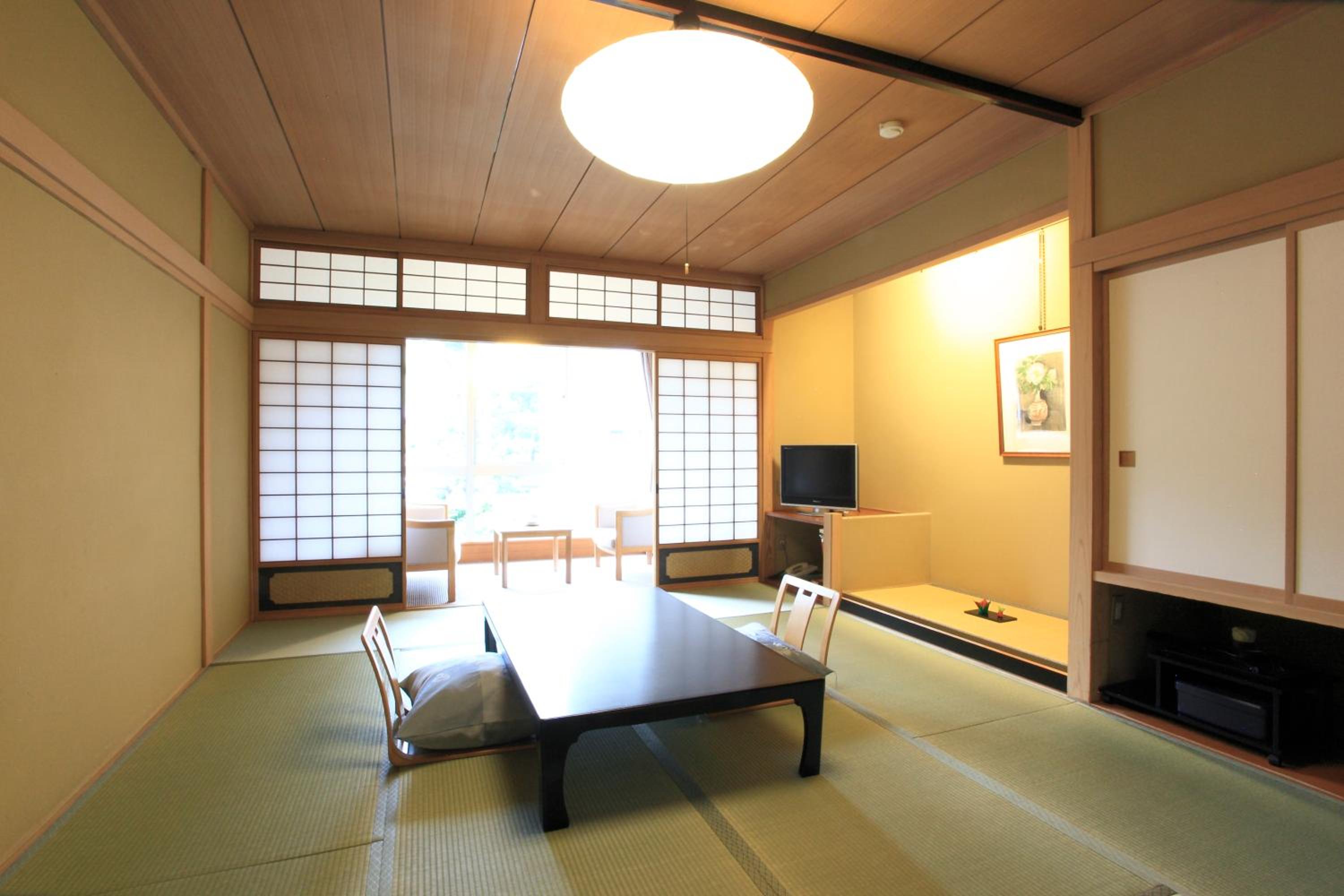 Japanese-Style Room