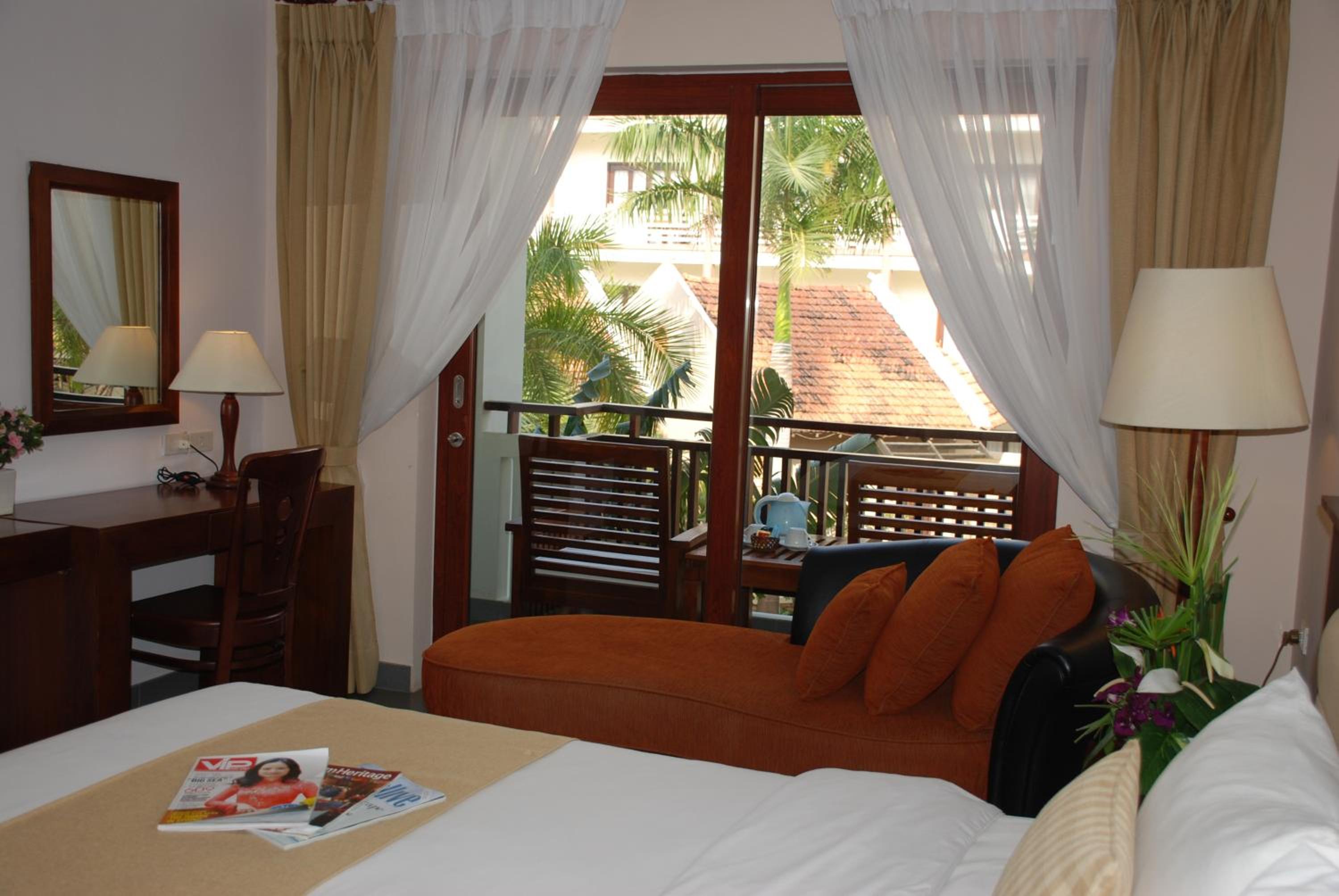 Deluxe Room with Garden View