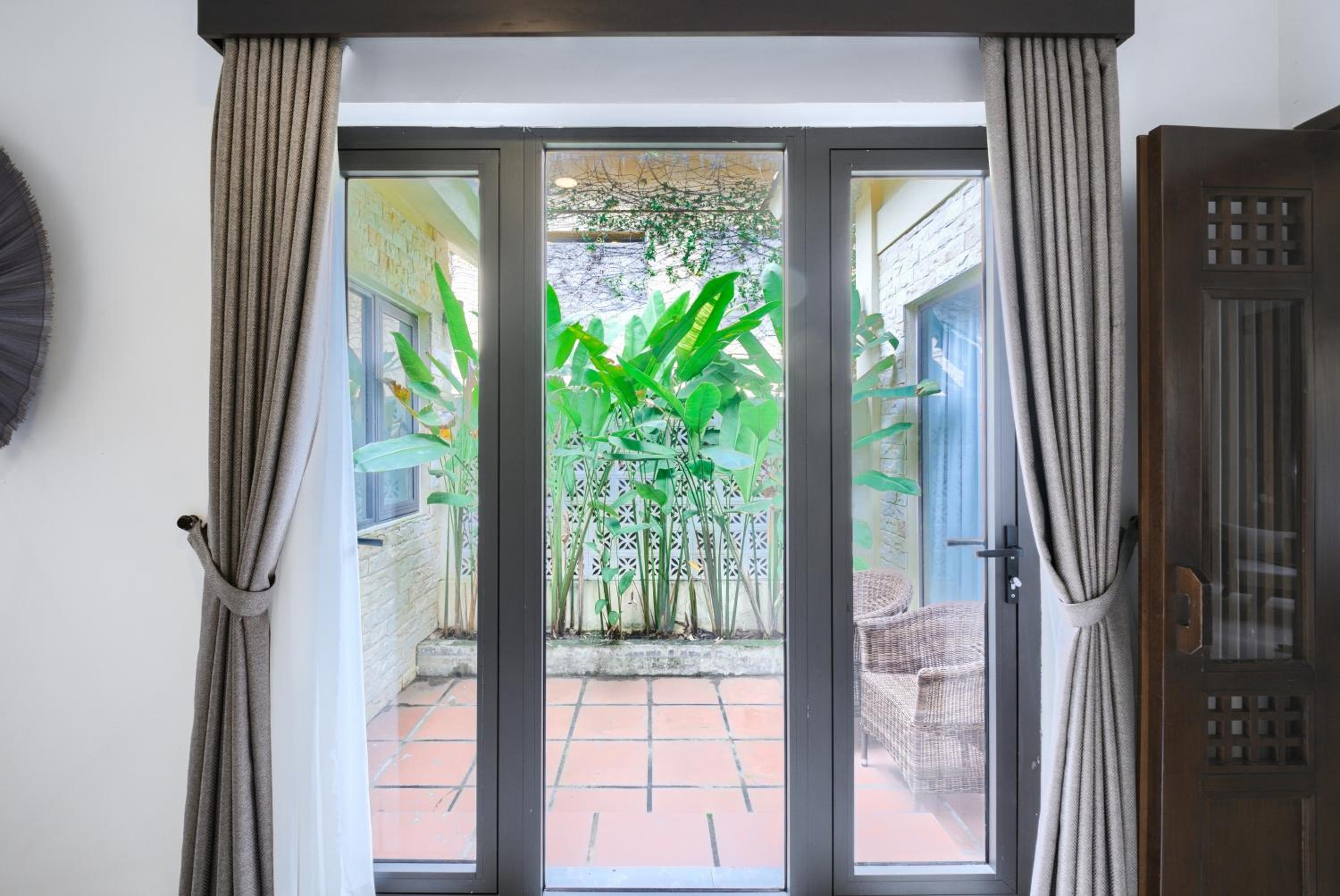 Suite Villa with Garden View - Foot massage, Onsen Included