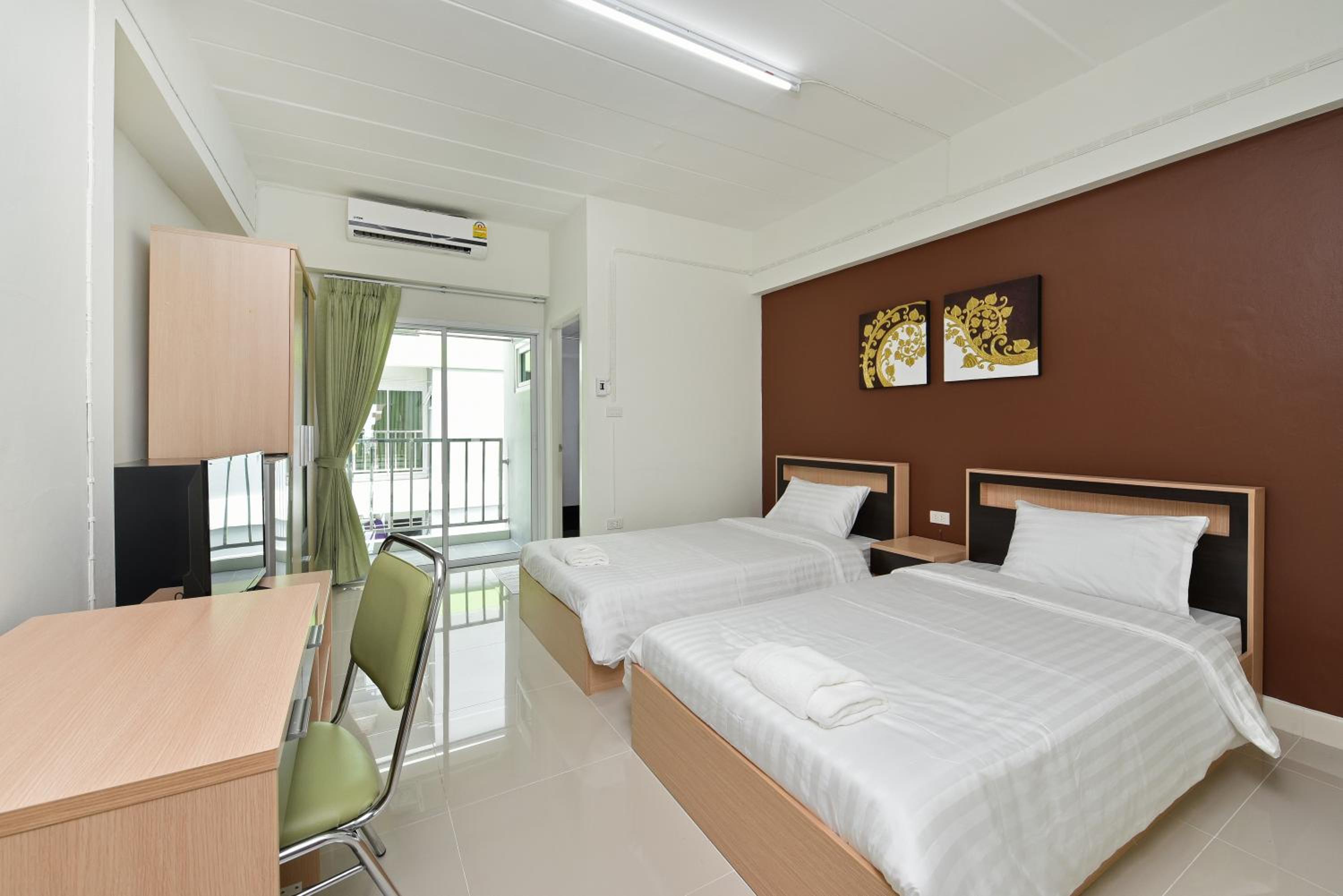 Apartment With Balcony