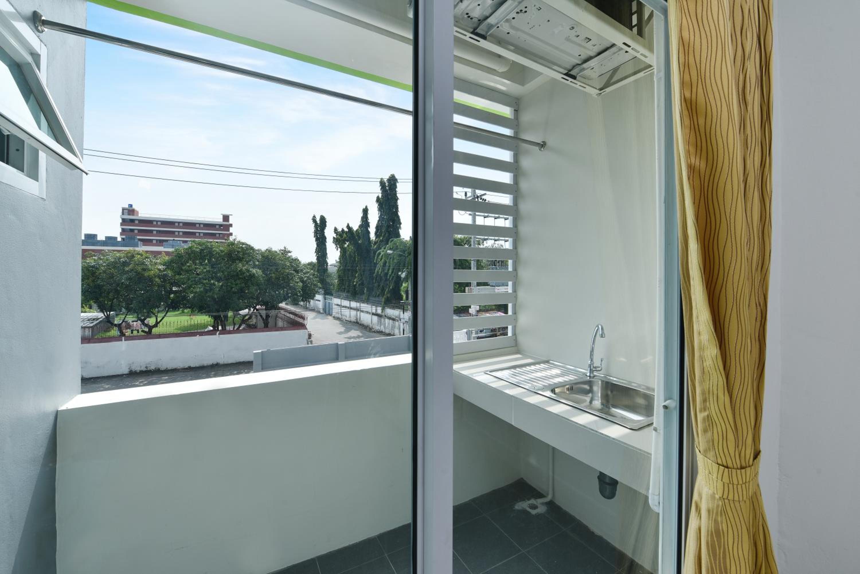 Apartment With Balcony