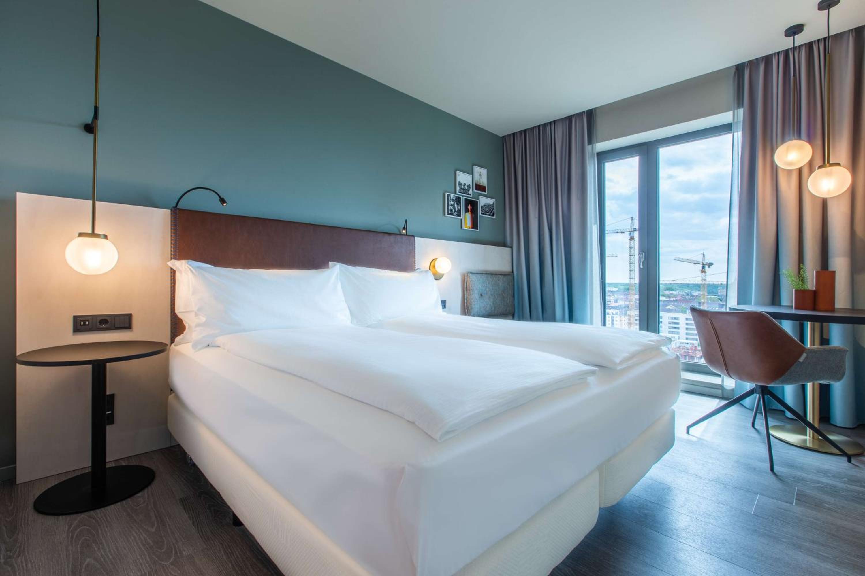 Deluxe King Room