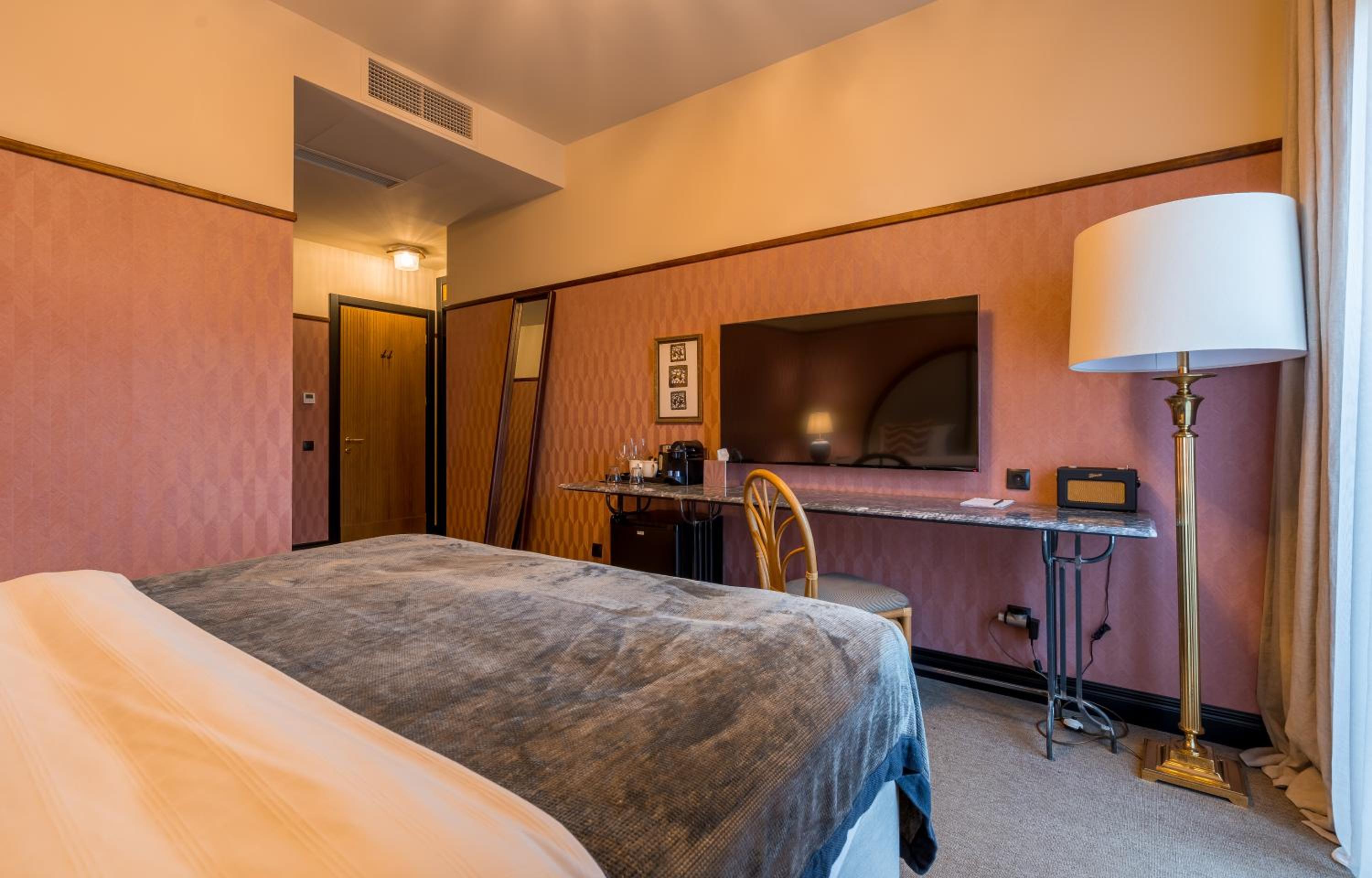 Deluxe Double Room with Balcony