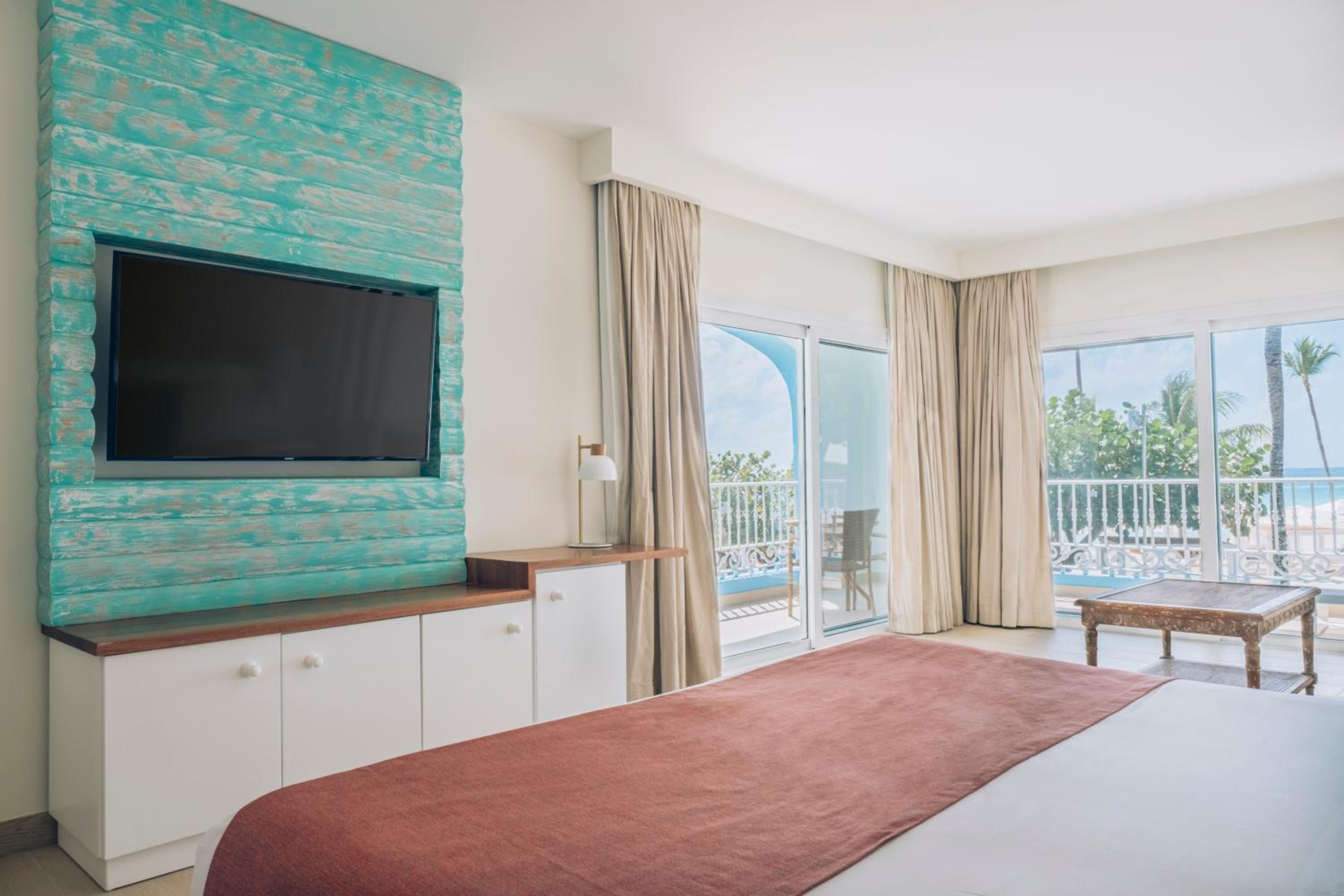 Junior Suite Near Beach