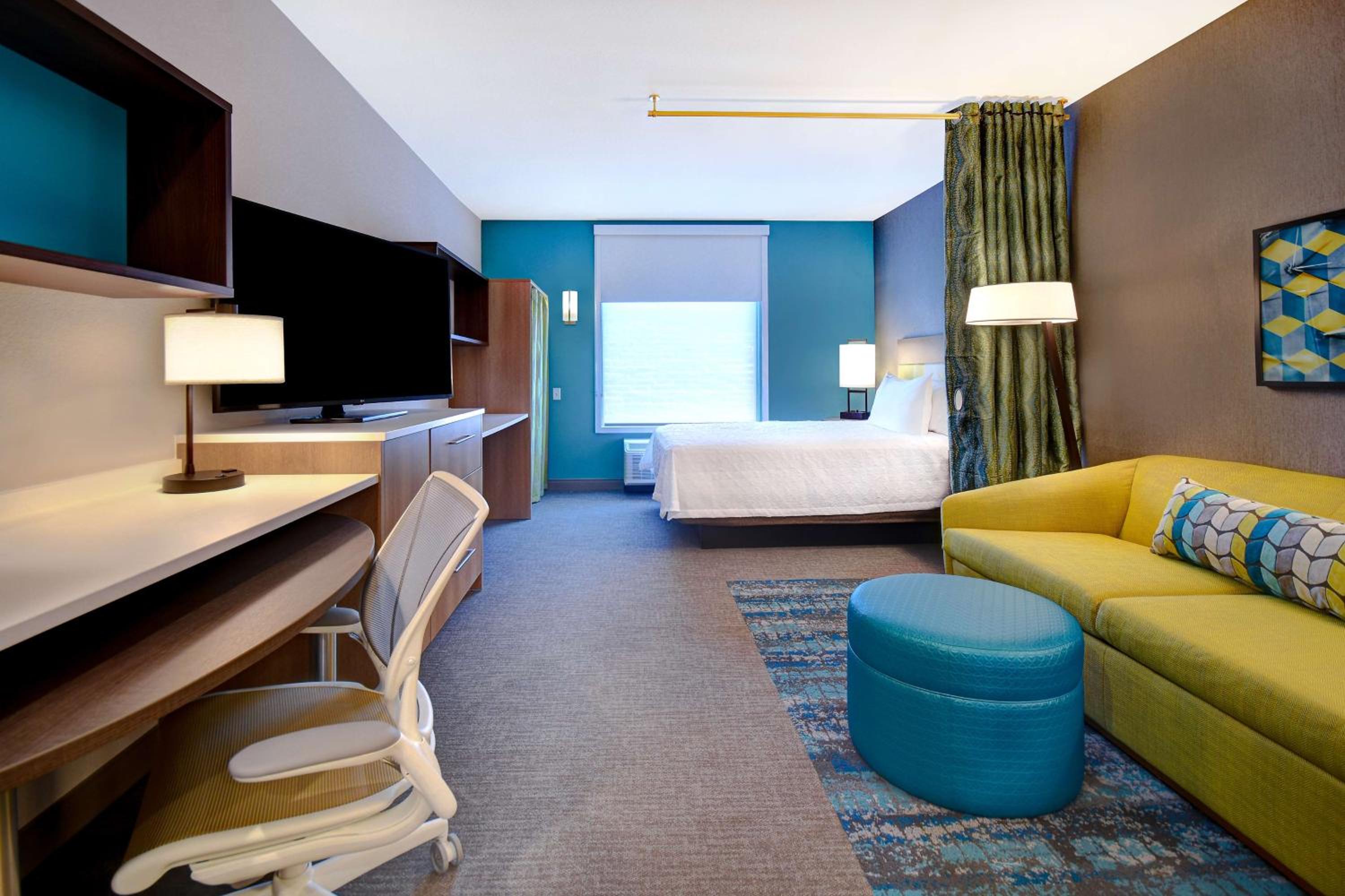 Queen Studio - Non-Smoking