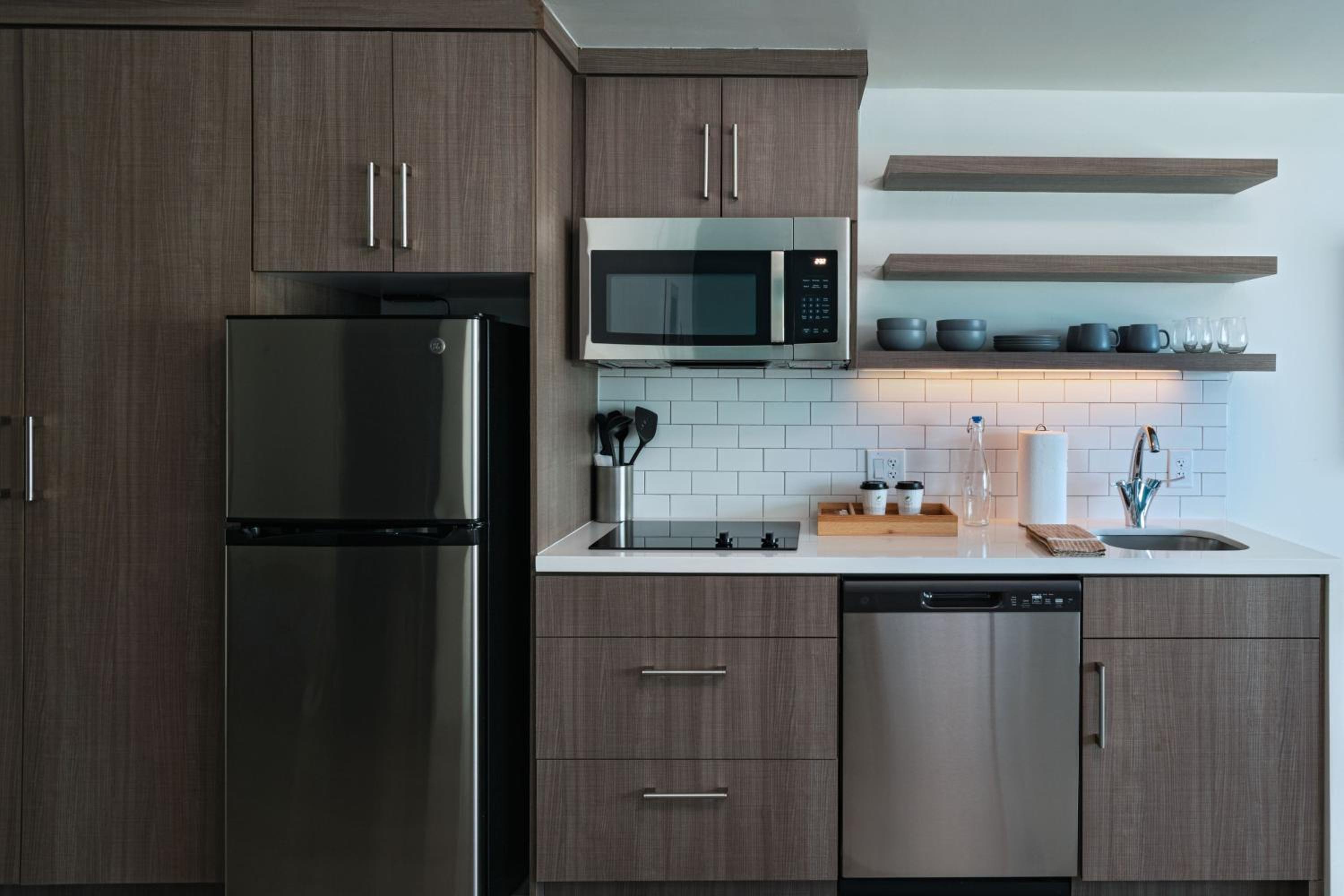 King Studio with Sofa Bed