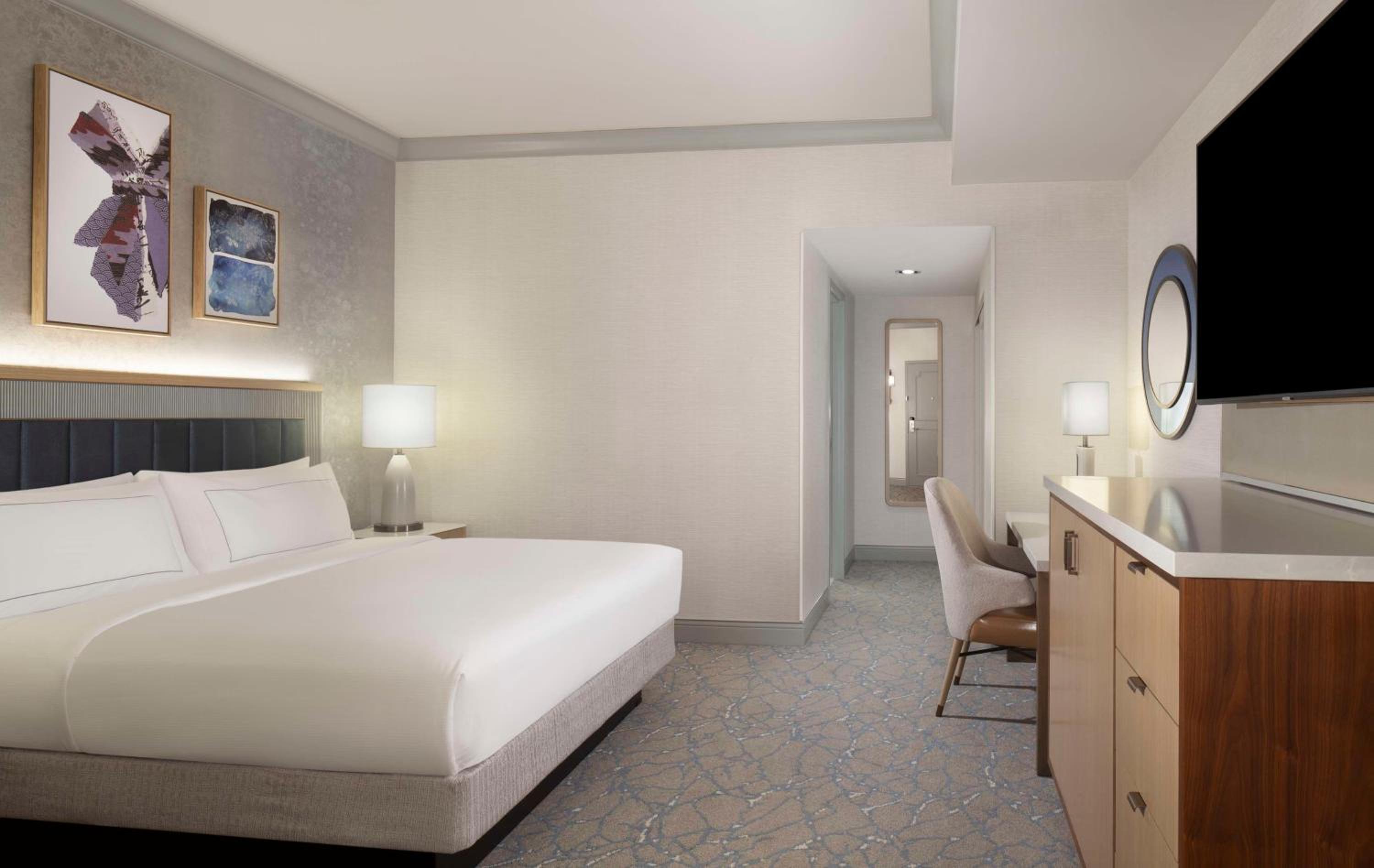 King Room with Jadewaters Tower Interior