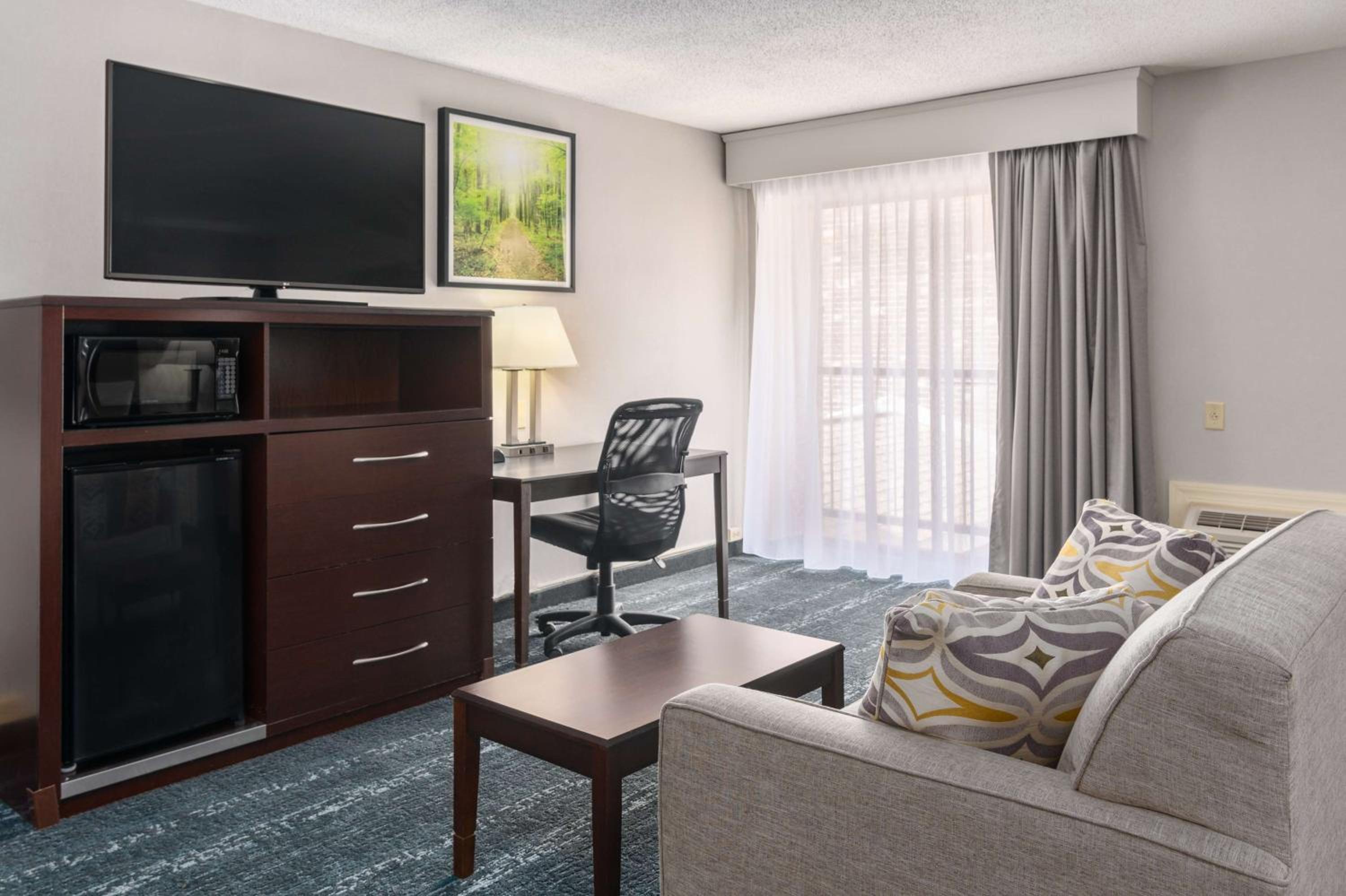 King Room - Non-Smoking