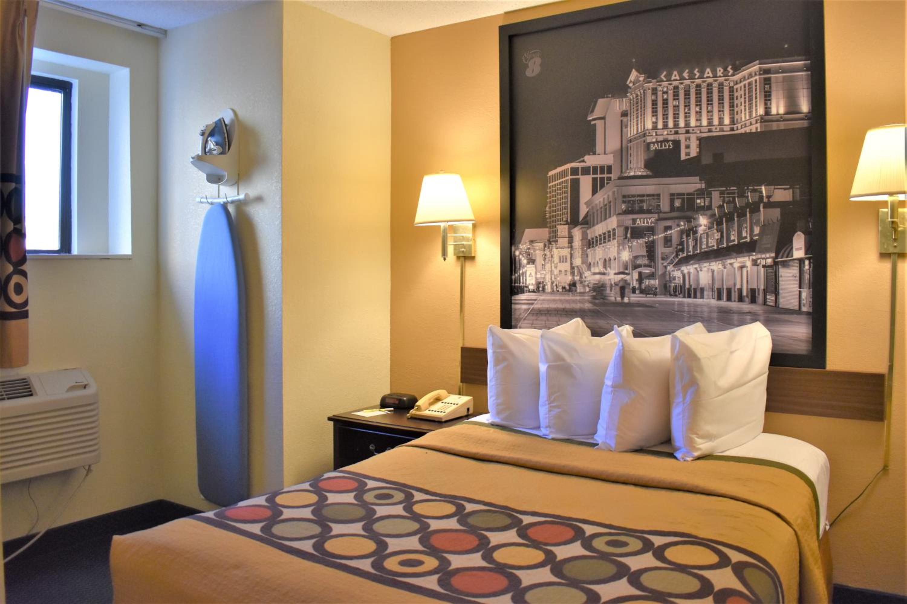 Deluxe Room with One Double Bed and Sofa Sleeper - Non-Smoking