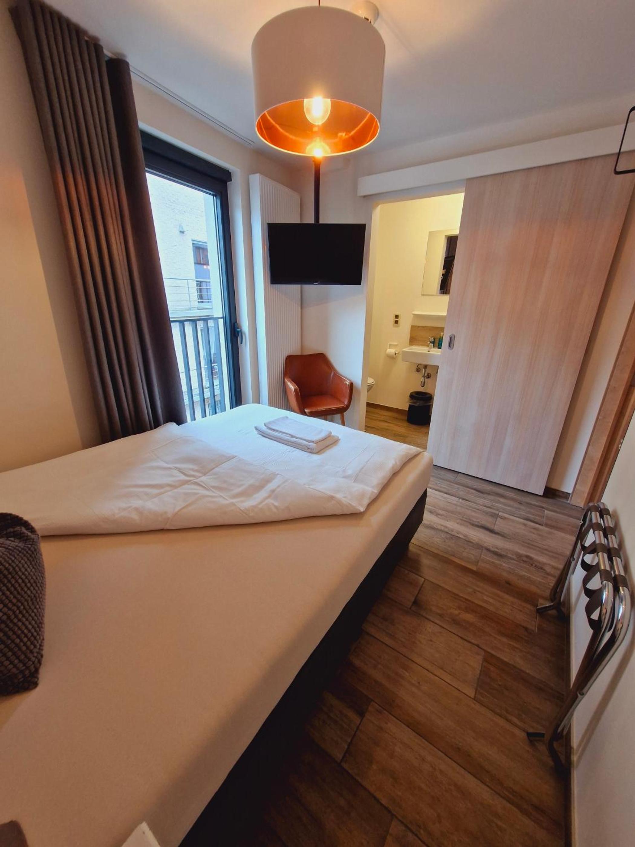 Single Room with Private Bathroom