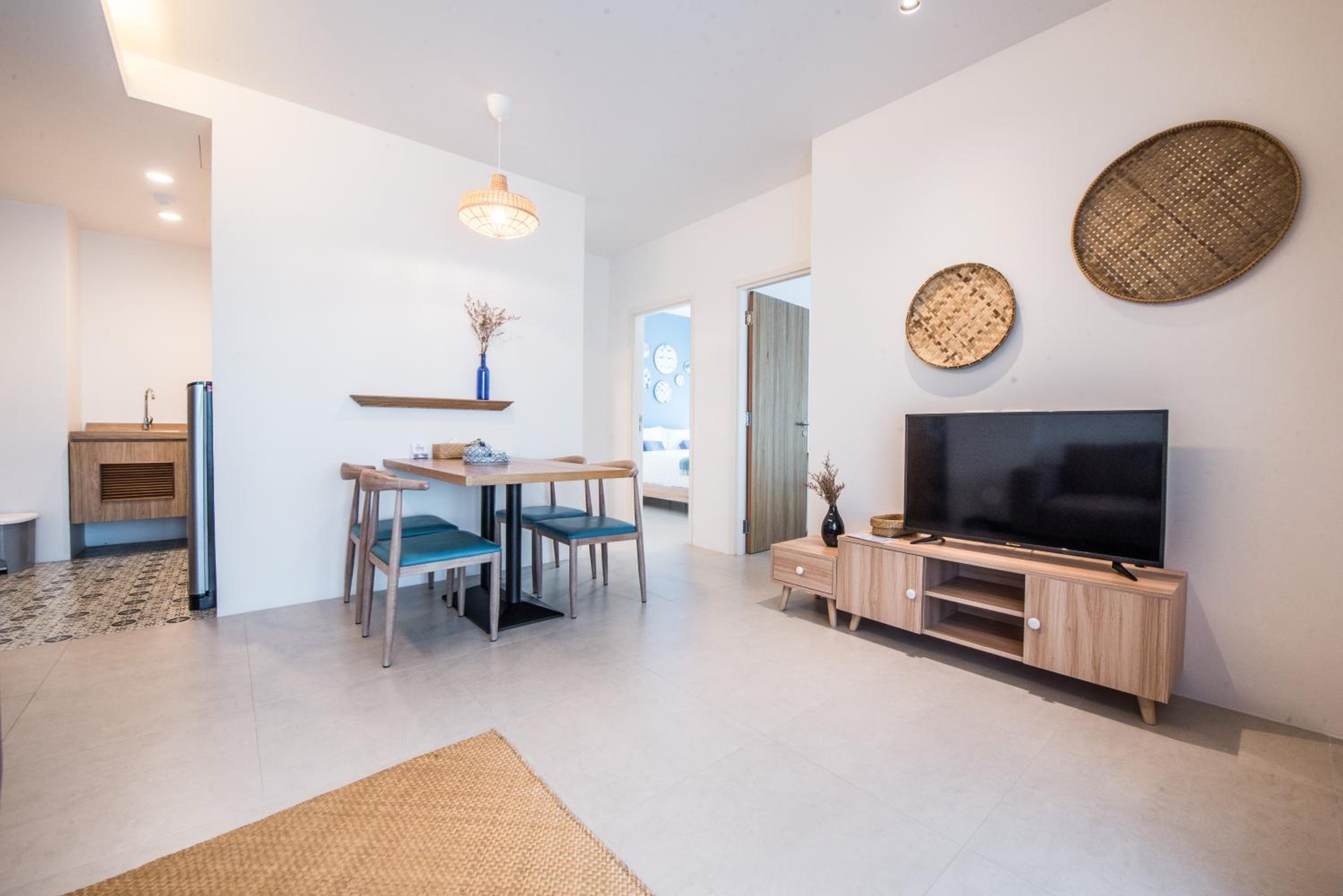 Two-Bedroom Suite with King Bed