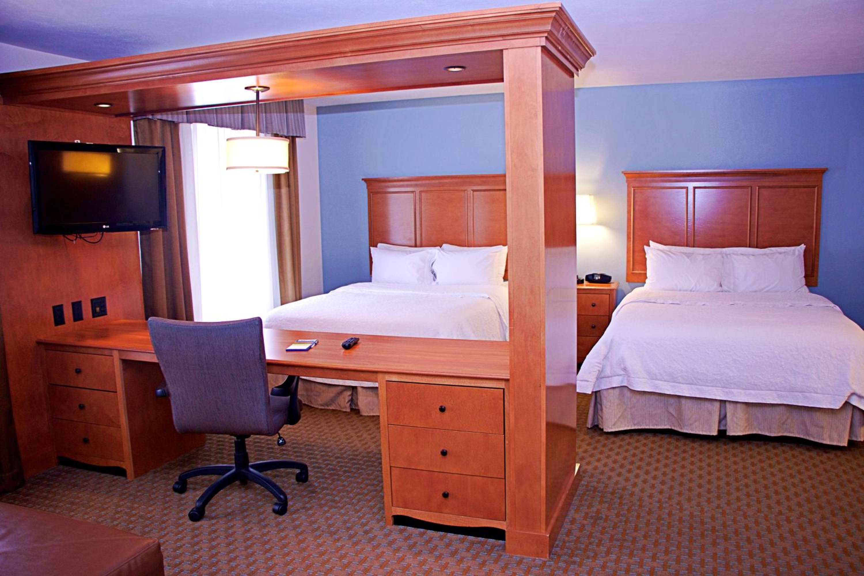 Studio Suite with Two Queen Beds and Sofa Bed - Non-Smoking