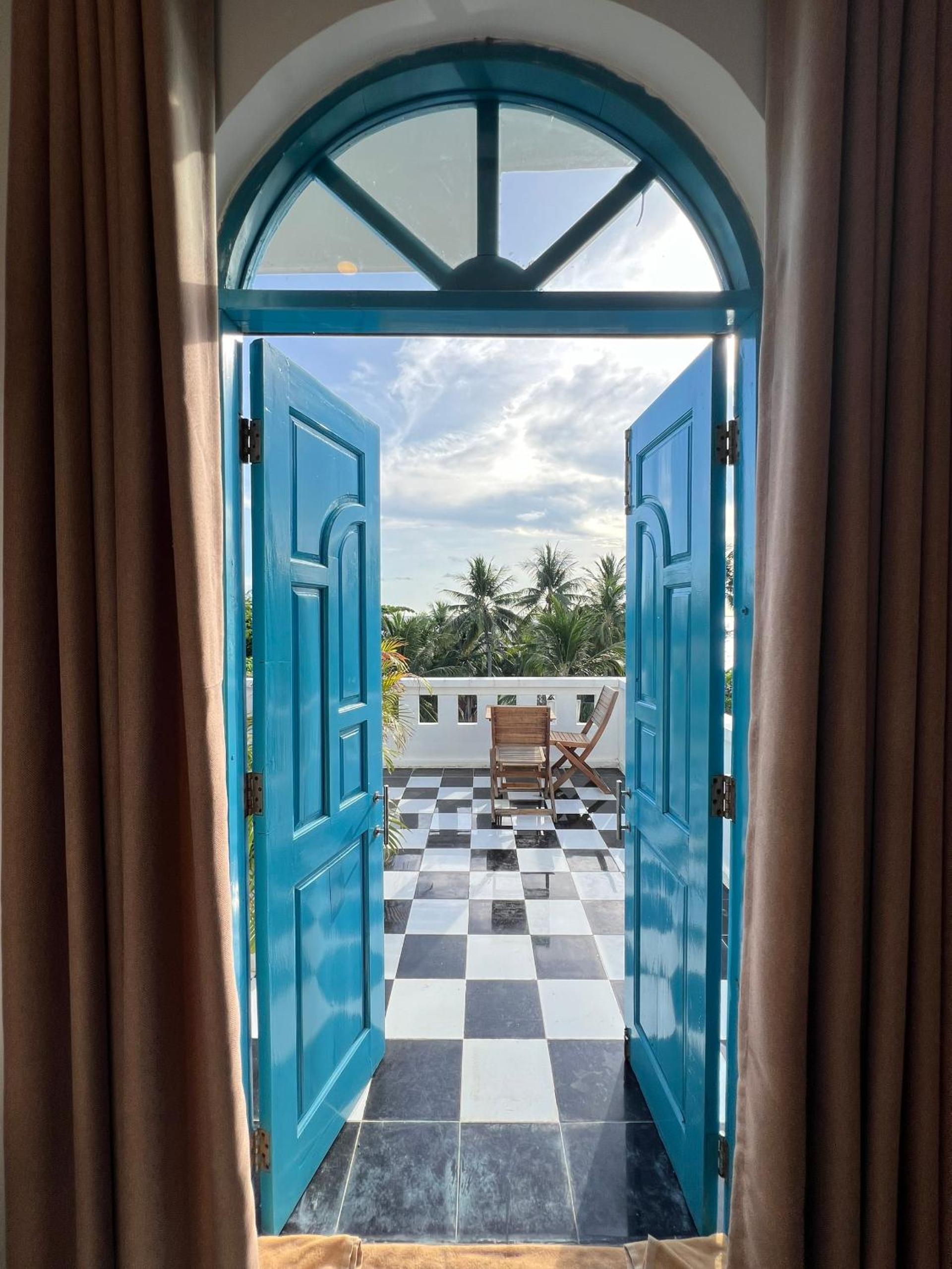 Triple Room with View