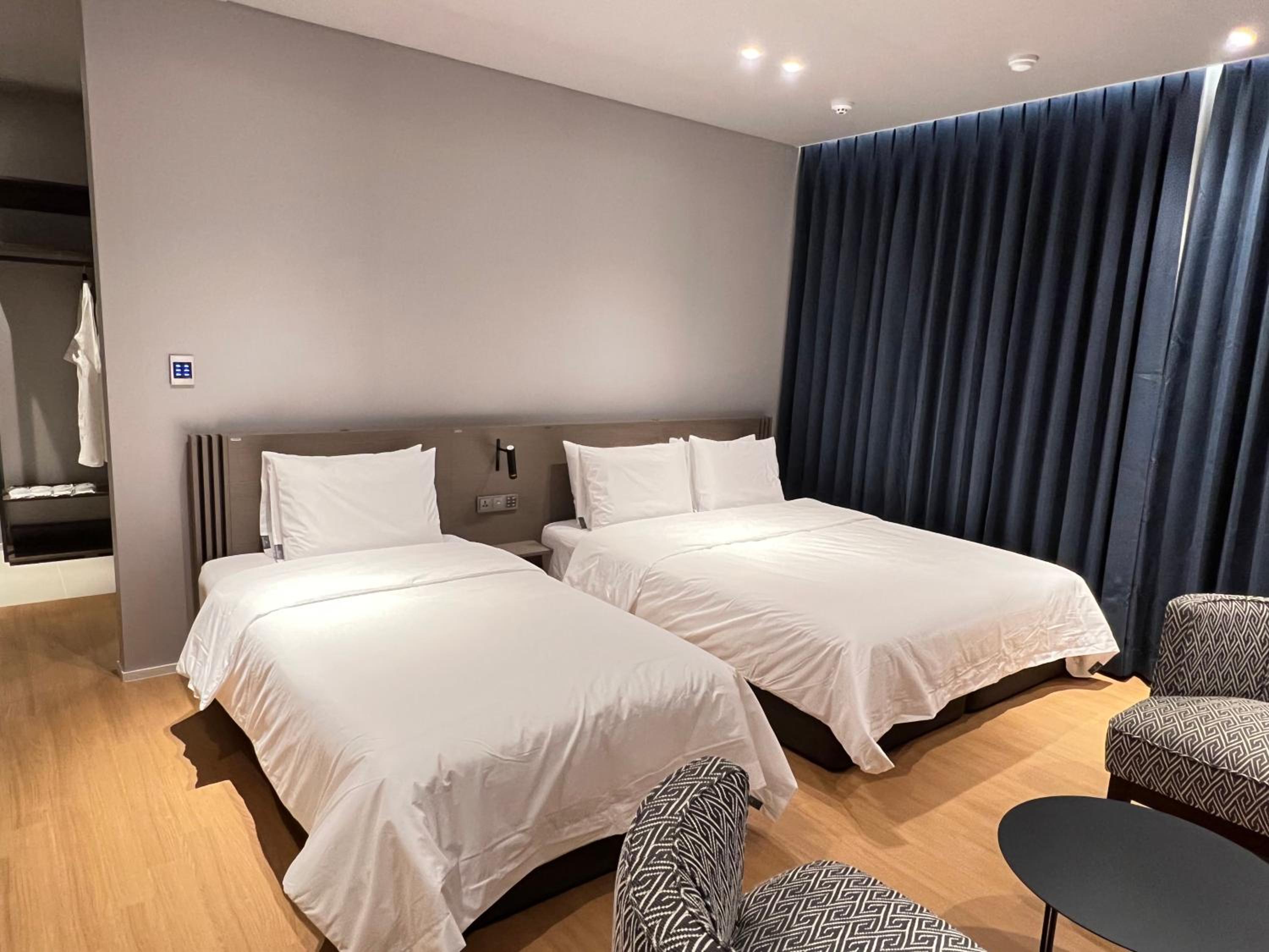 Twin Room with Terrace