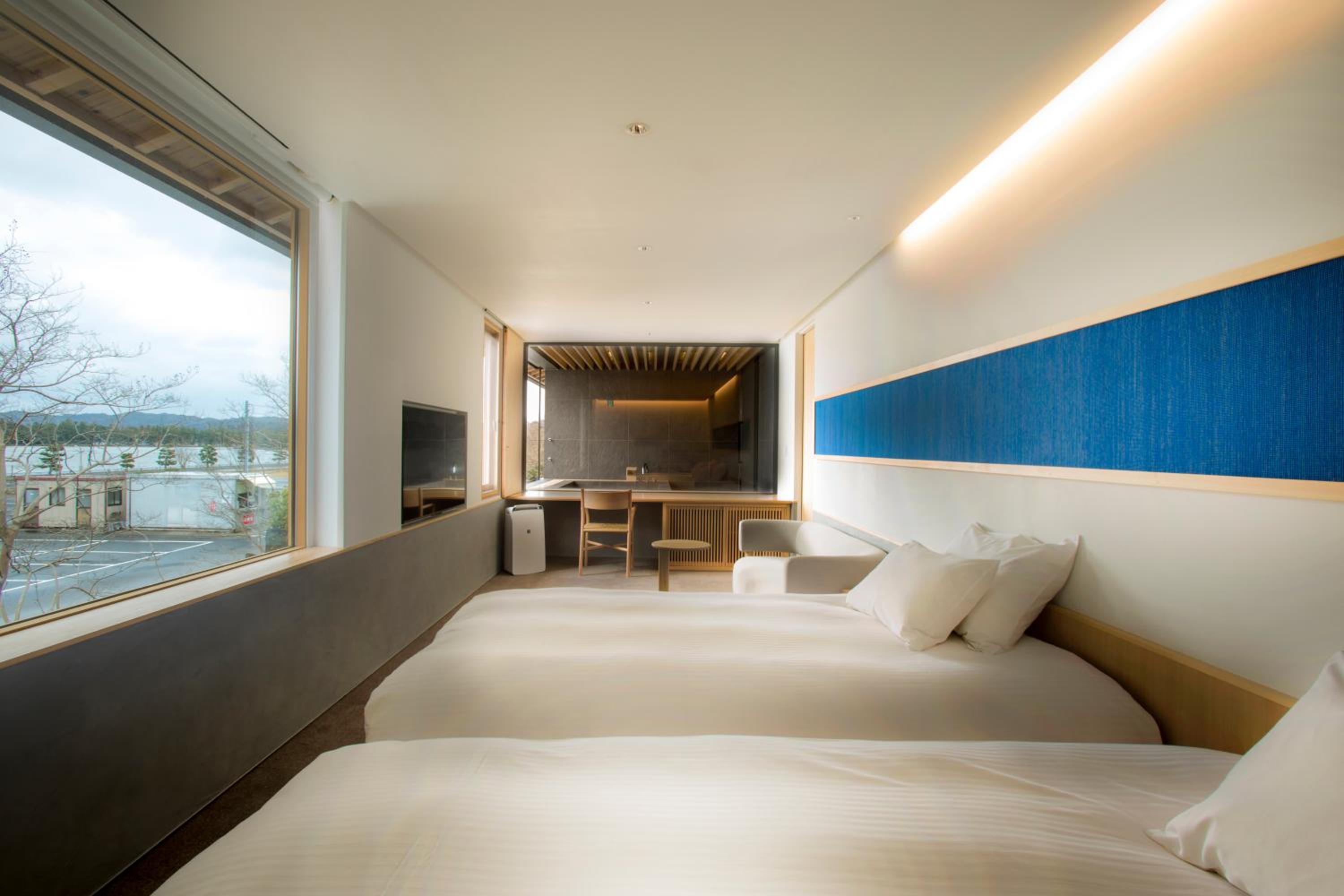 Superior Twin Room with Sea View