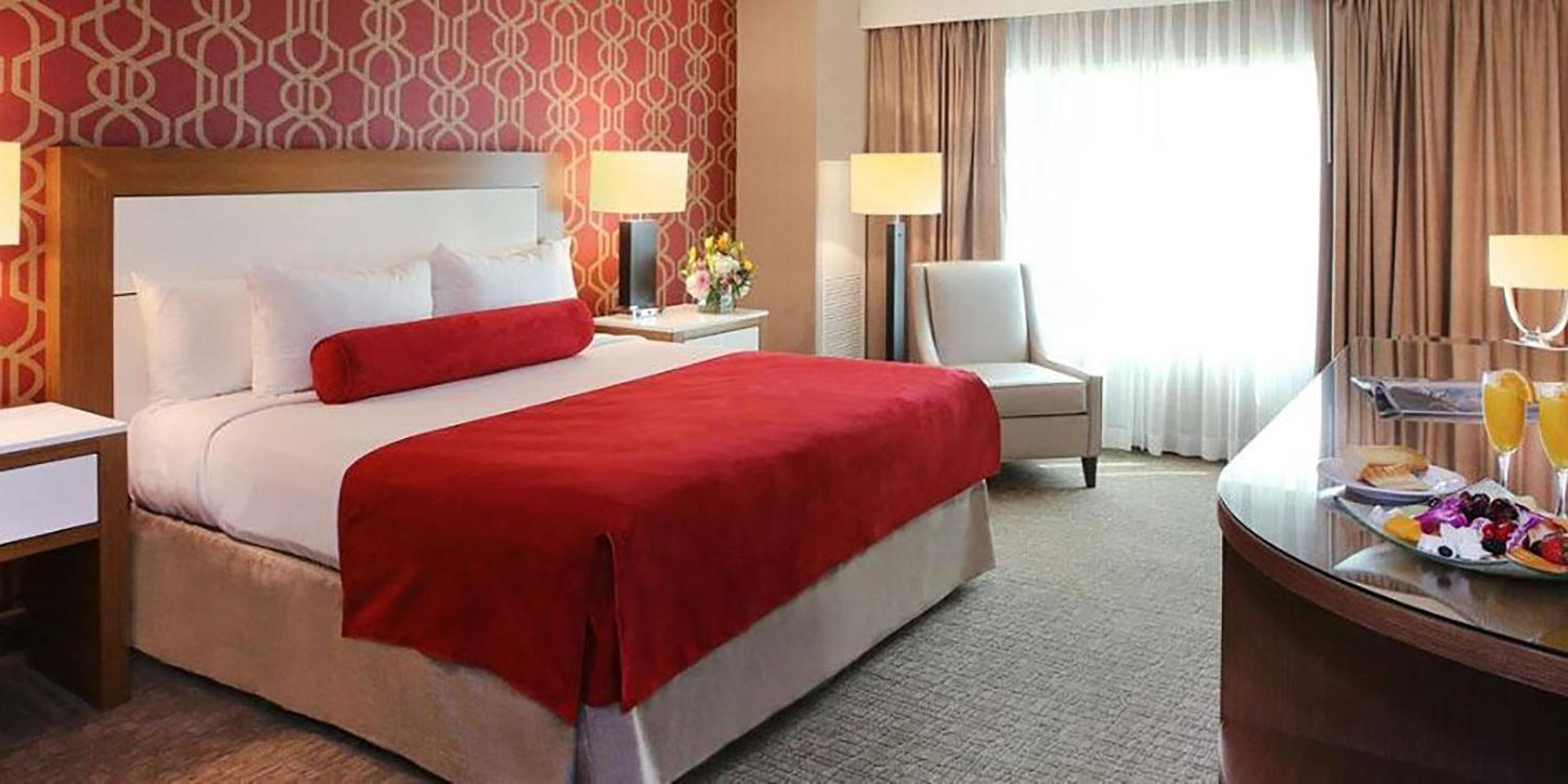 HAVANA PREMIUM ROOM 1 KING NON-SMOKING