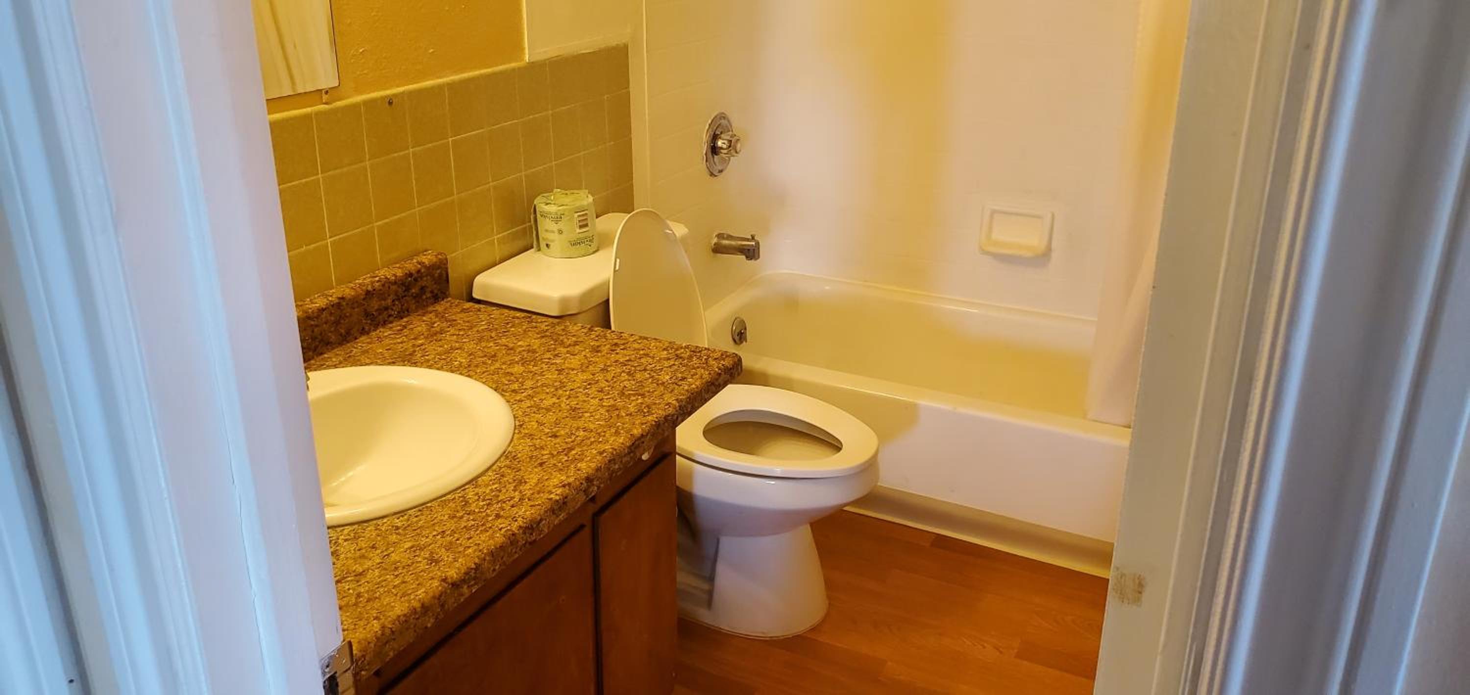 Deluxe Queen Room with Two Queen Beds - Non-Smoking